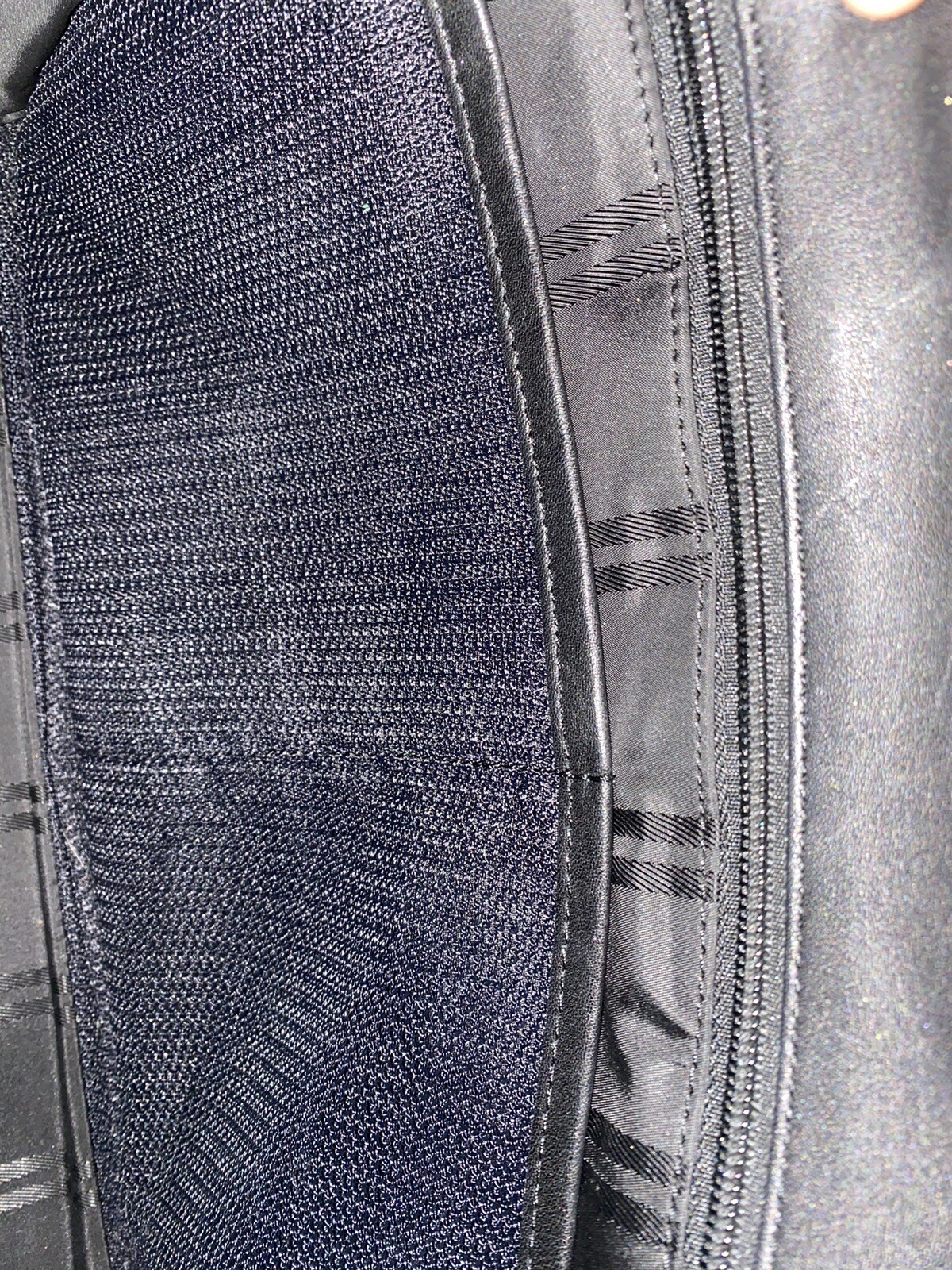 Tumi Black Ballistic Nylon Briefcase w/Strap Slim Laptop bag Classic Black Bag