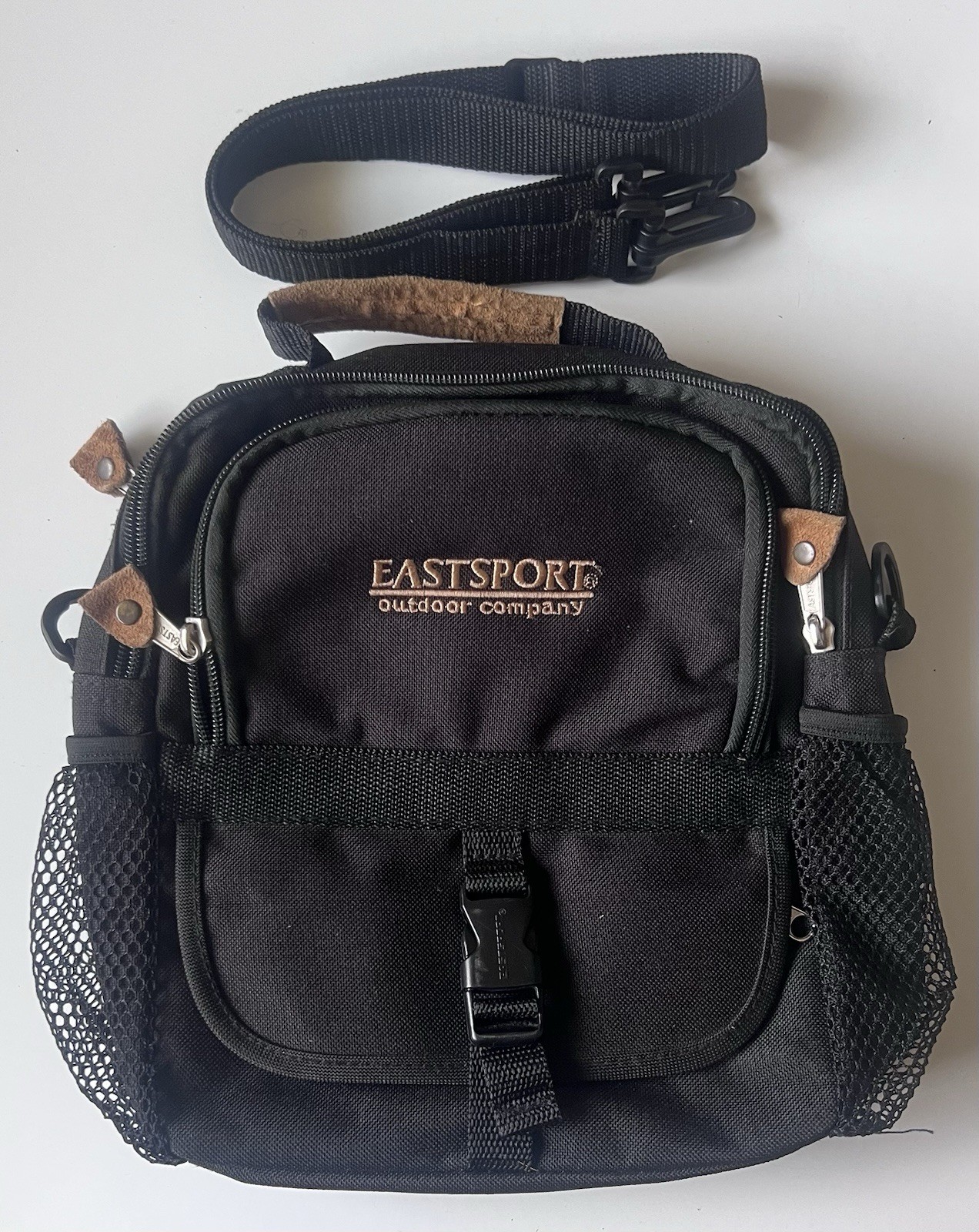 Eastsport Outdoor Company Black Bag Crossbody Shoulder Adjustable Strap Pockets