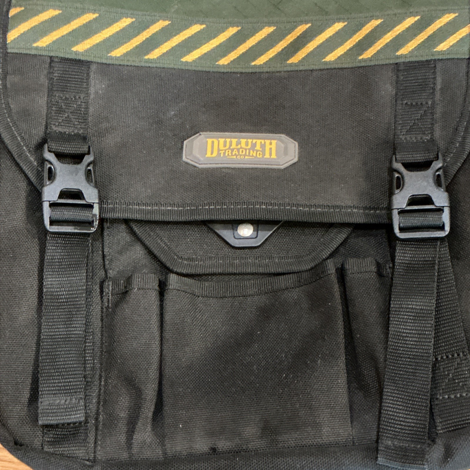 DULUTH TC Work Bag Laptop Mechanic Electrician Multi Pocket Messenger Tool Black