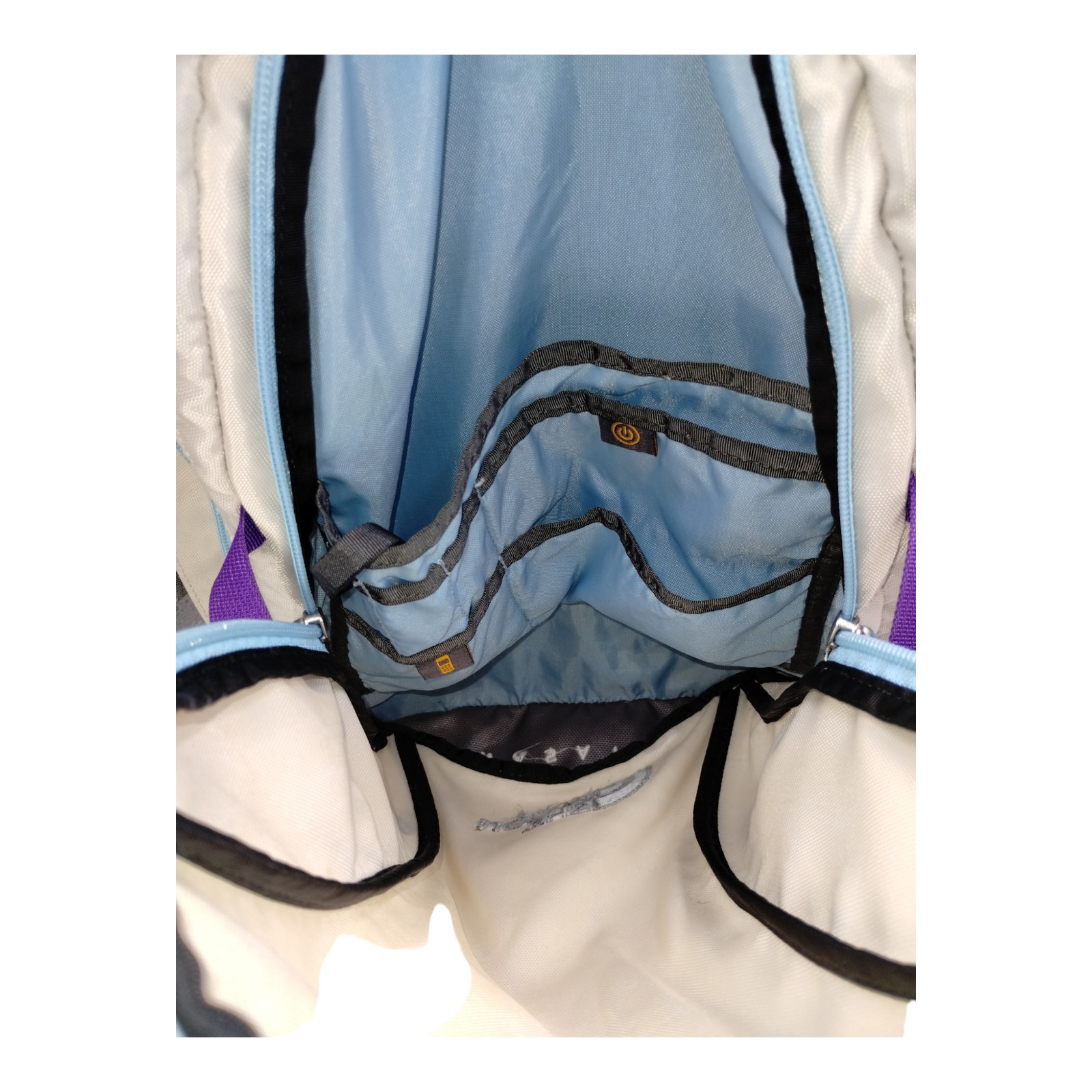 The North Face Wasatch Backpack Light Gray Purple Large Pockets Adjustable Strap