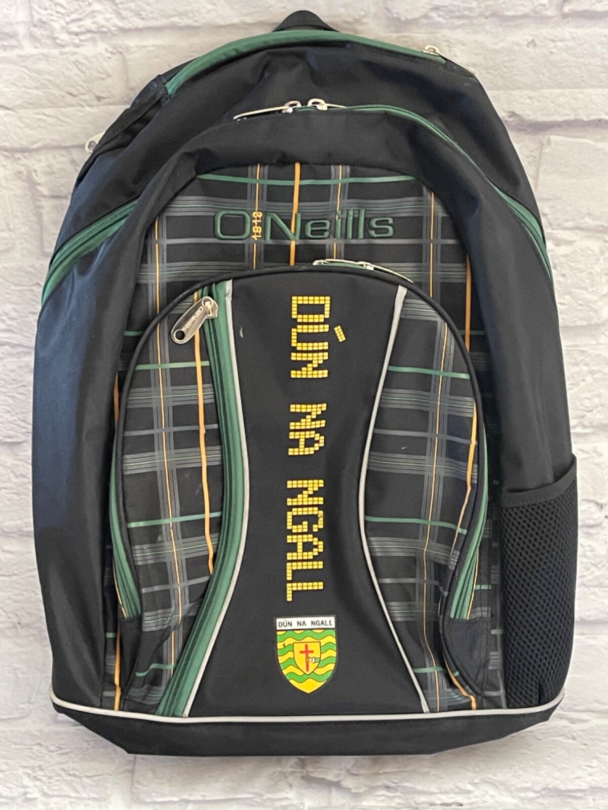 O Neills DUN NA NGALL Ireland Backpack with Rain Cover Excellent Condition