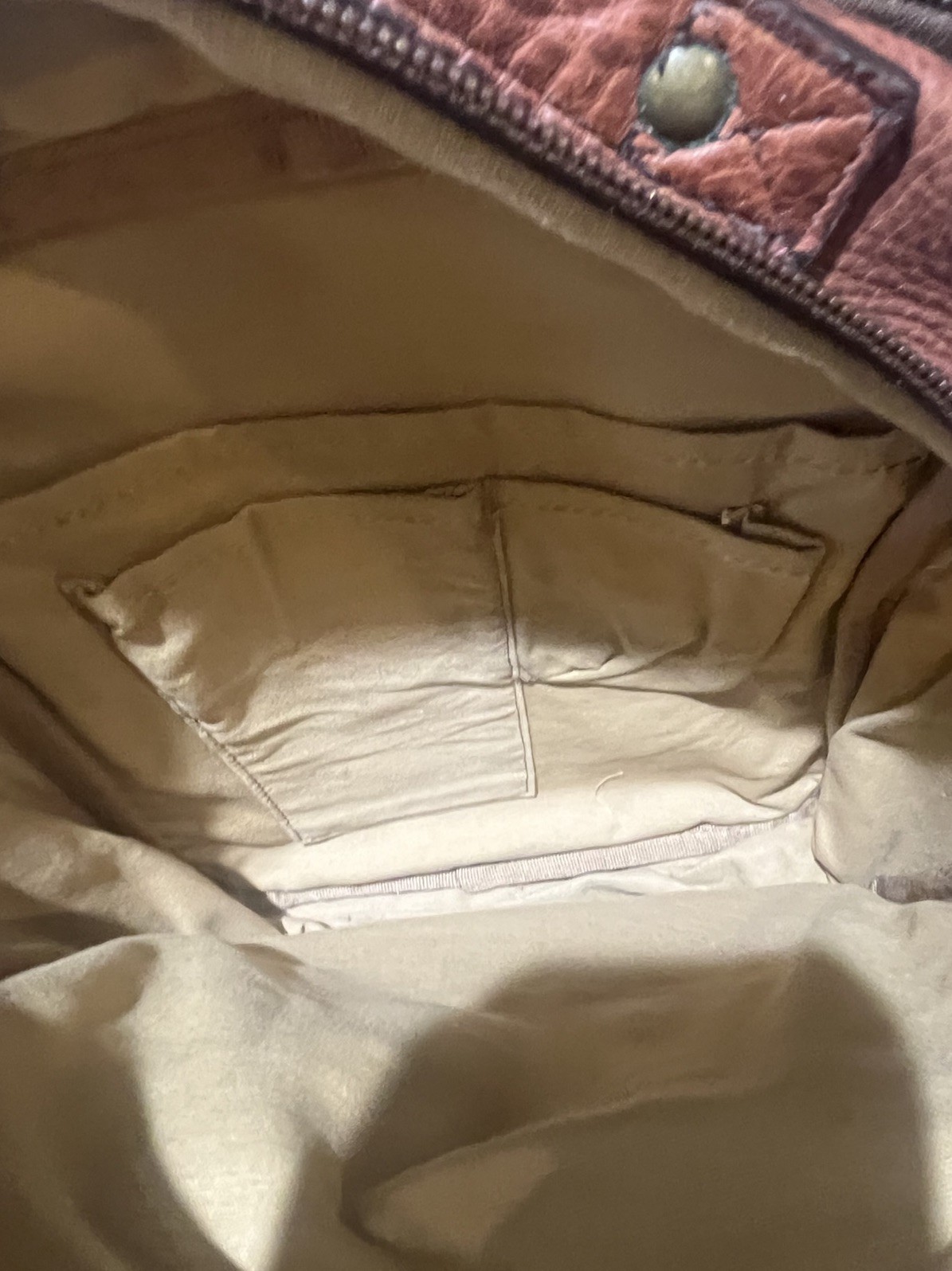 Duluth Trading Co men’s Leather Shoulder Bag With New Duffle Bag Bundle