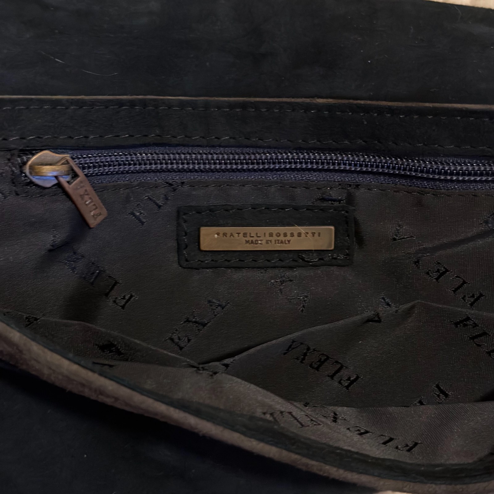 Fratelli Rossetti Flexa Suede Saddle Bag Crossbody Made in Italy Rare Vintage