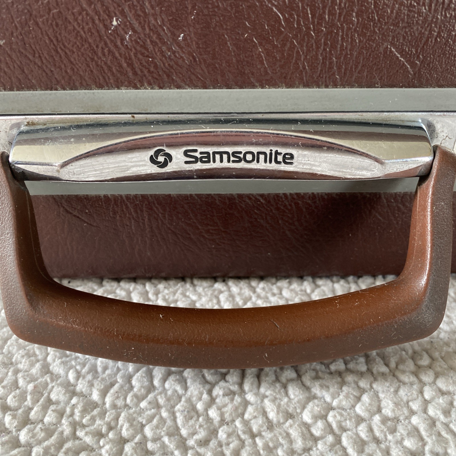 Vintage Samsonite Classic IV Hard Shell Attache Brief Case Brown With Key Locks