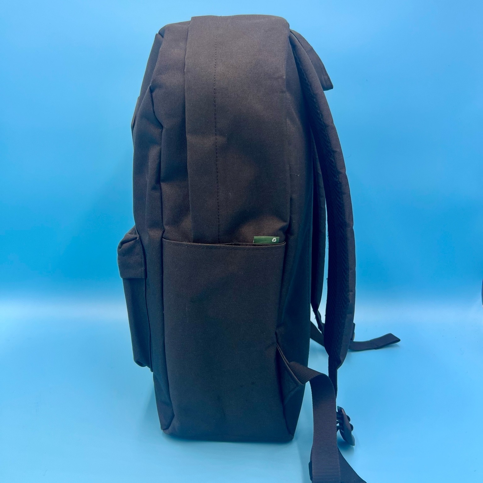 HERSCHEL Heritage Backpack Black – 21.5L – Classic Style – 18.5″ x 12.5″ x 5.5″