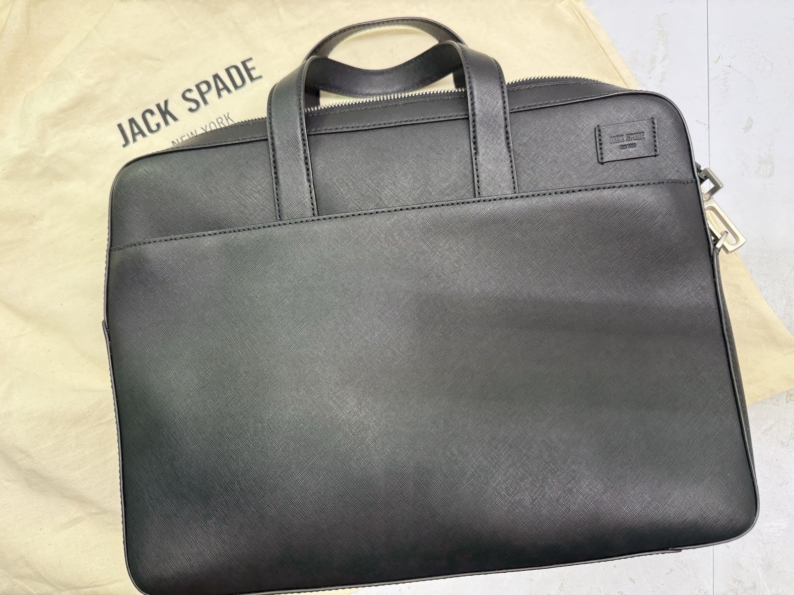 Jack Spade Black Genuine Leather Messenger Back with Adjustable Strap Men’s New