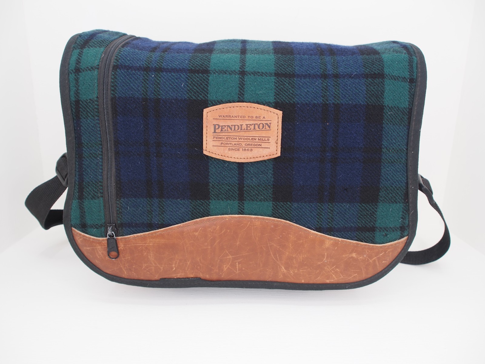 Pendleton Wool Plaid Leather Messenger Bag Crosssbody Laptop School Travel