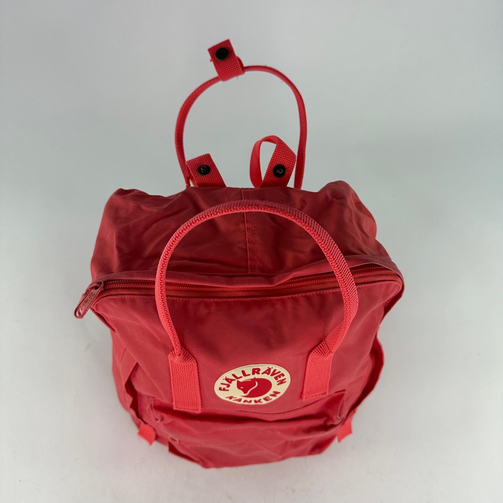 Fjallraven Kanken backpack Pink Medium Casual Bag Backpacks