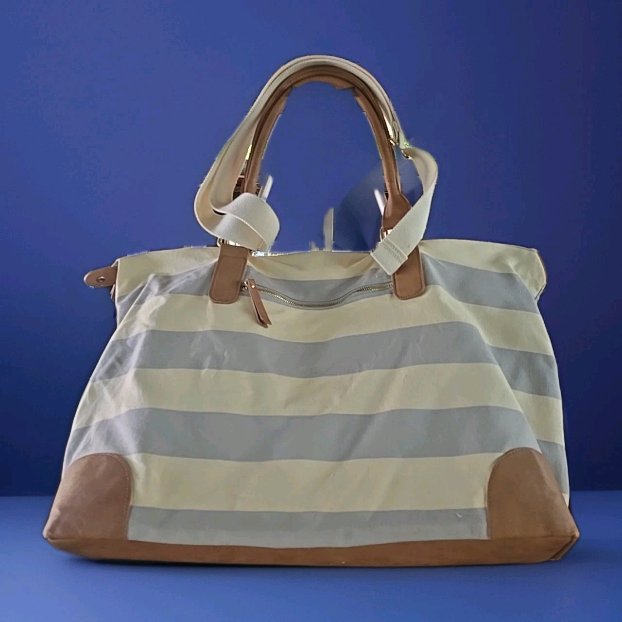 DSW Striped Weekender Duffle Bag Beige Blue Brown Adjustable Strap Outer Pockets