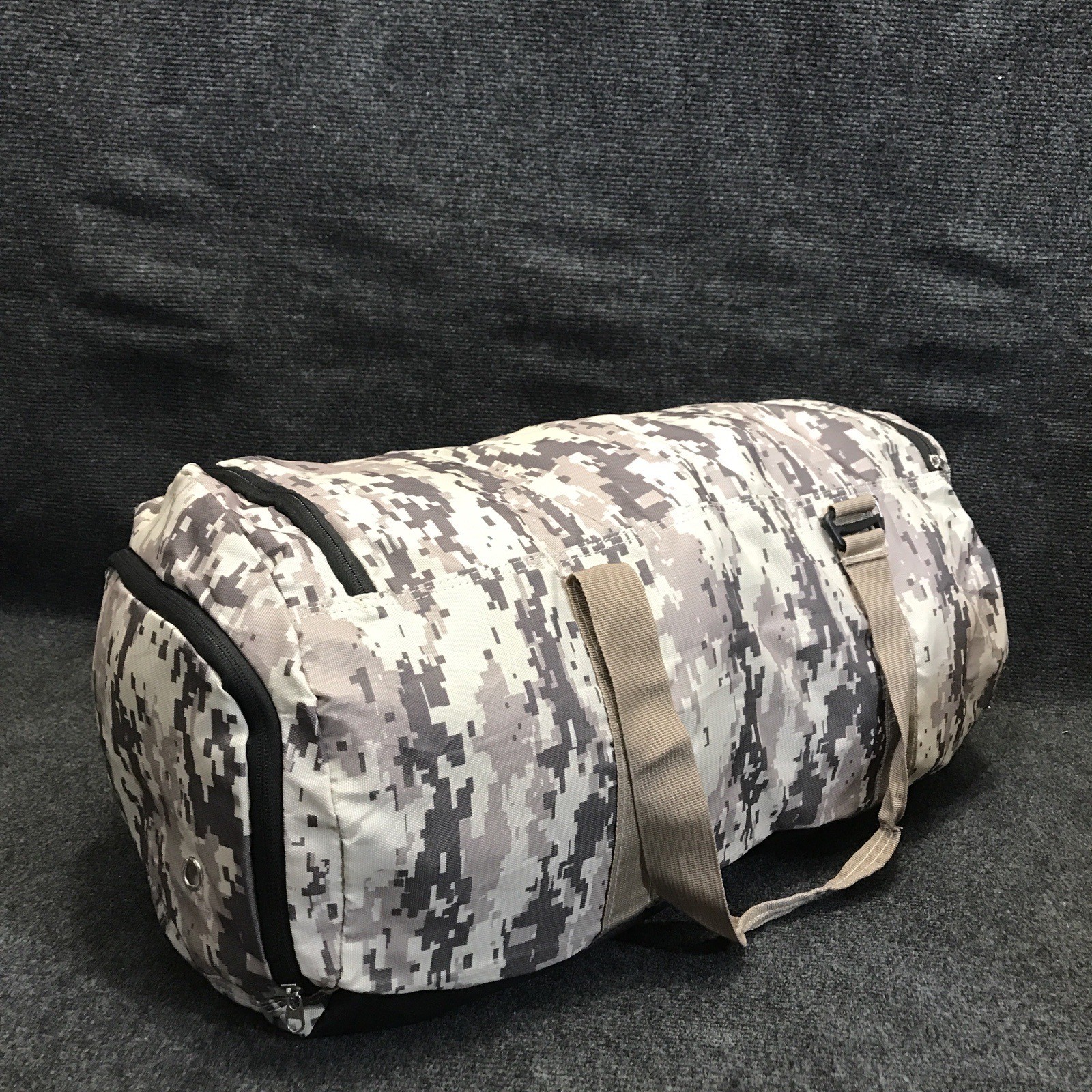 ScarletSkye Medium Size Camp 2 Pocket Digital Camo Duffle Bag w/ Molle Webbing