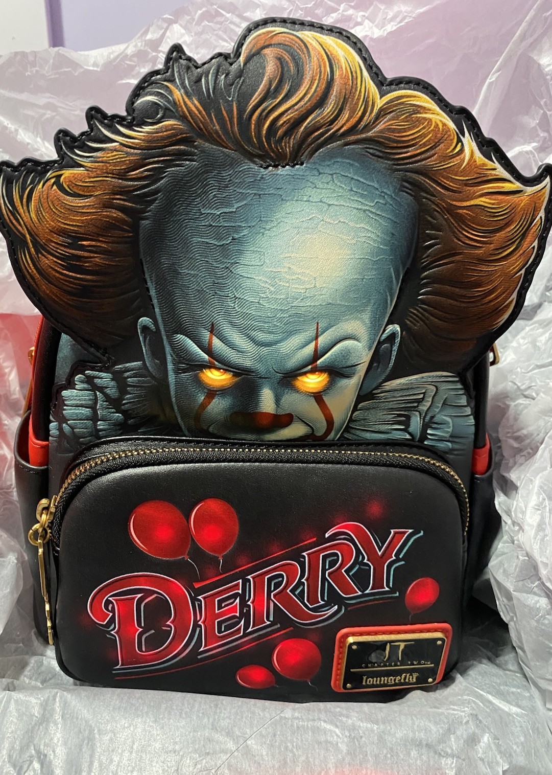 Loungefly It Pennywise – Derry Cosplay Light-Up Mini Backpack