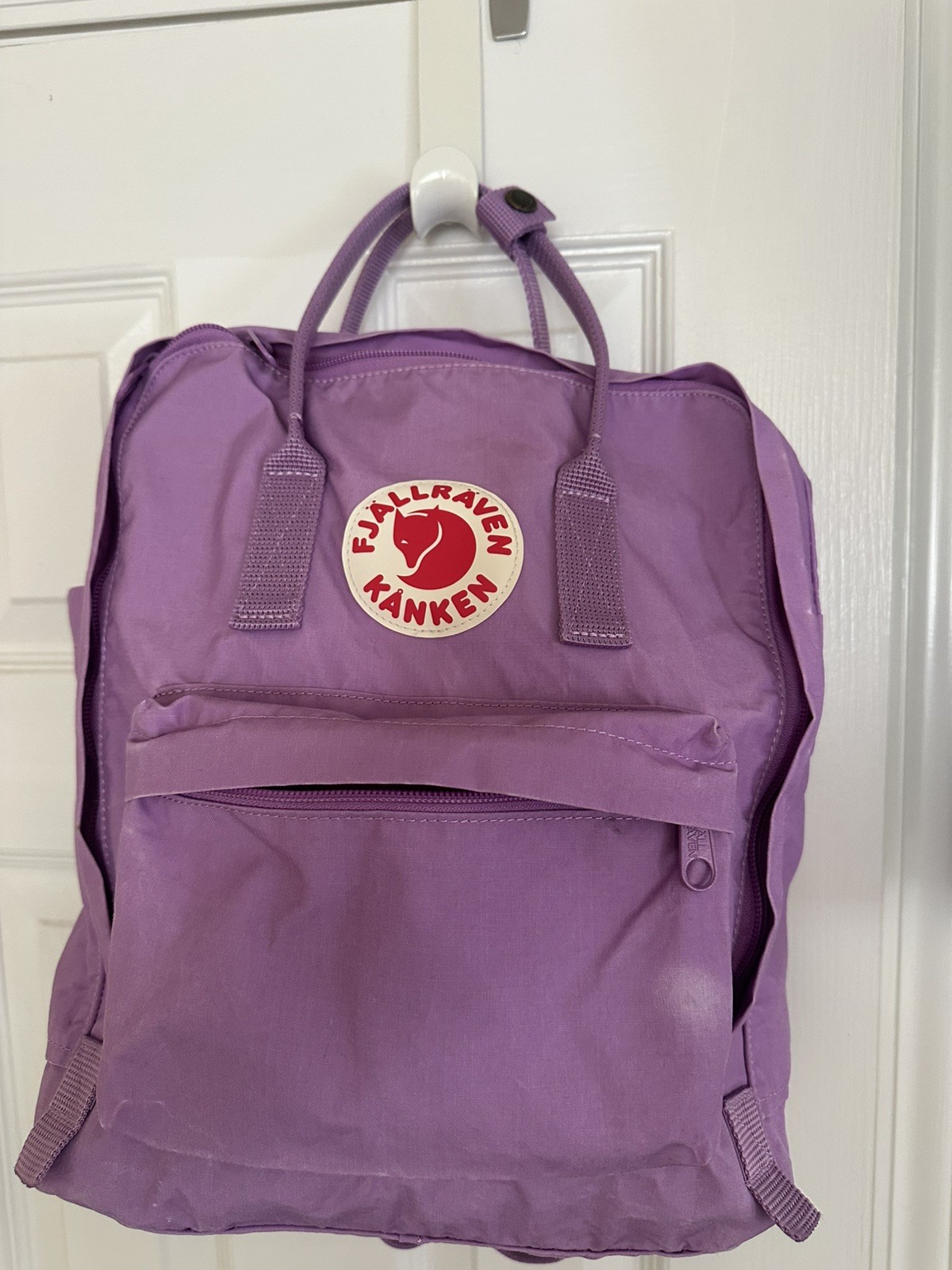 FjallRaven Kanken Classic Backpack (Pastel Lavender) 23510