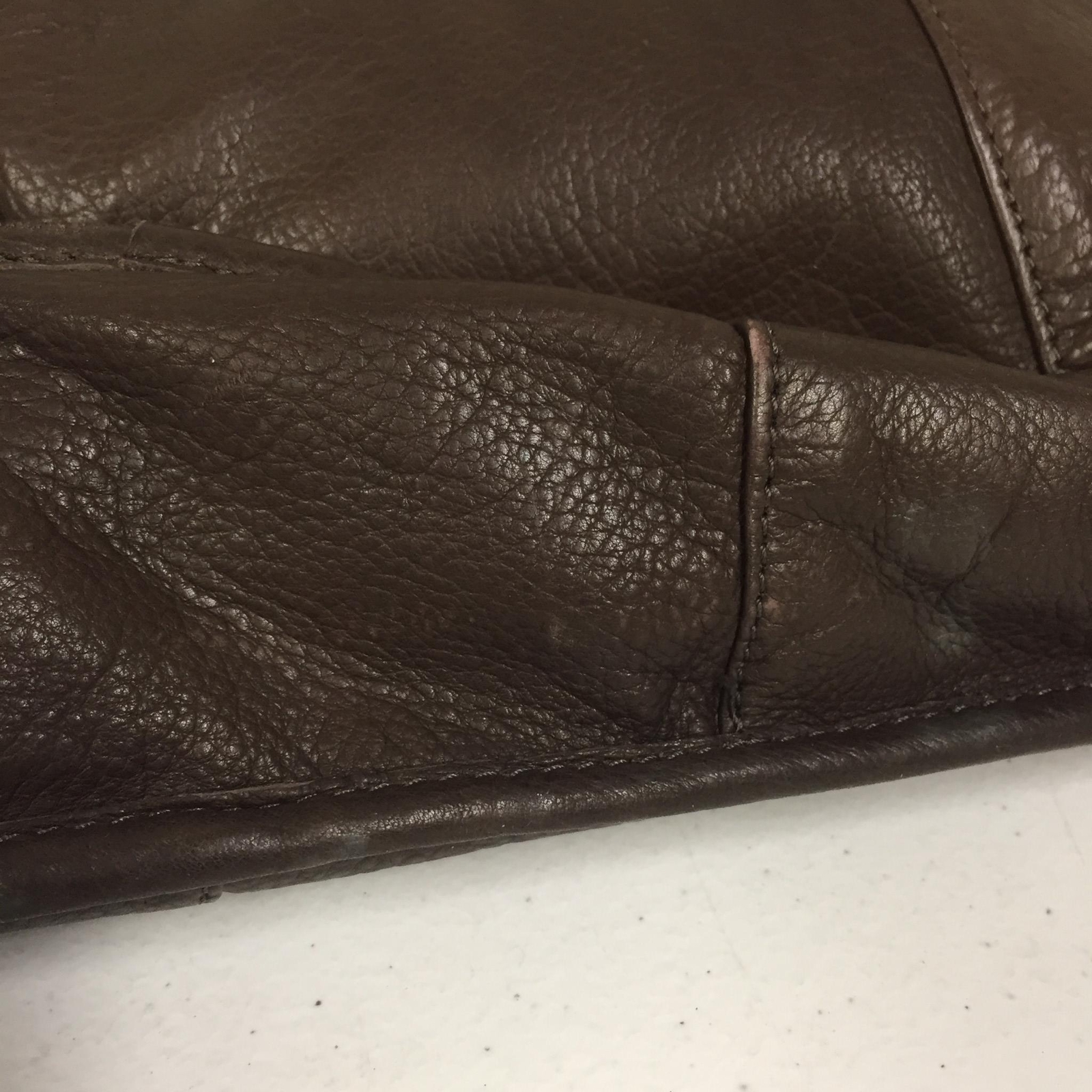 Canyon Outback Brown Leather Over Shoulder Laptop Bag