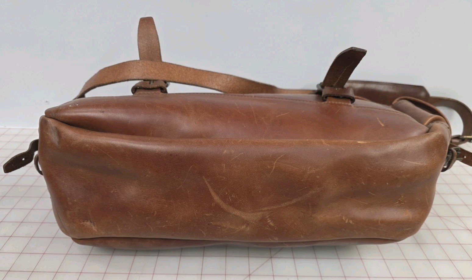 Whipping Post WP Standard Large Leather Messenger Bag