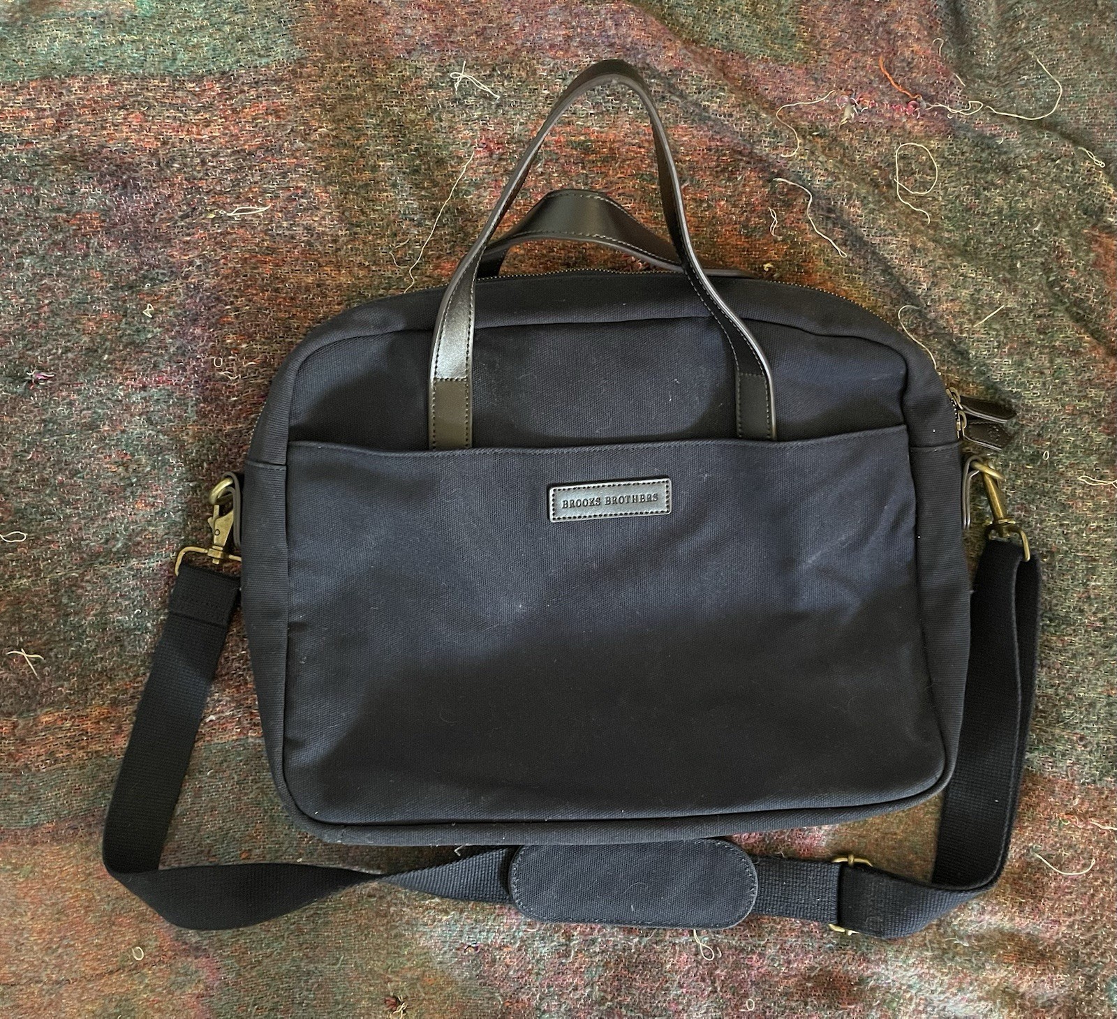 Brooks Brothers Briefcase Navy W/ Brown Leather Handles 100 % Authentic