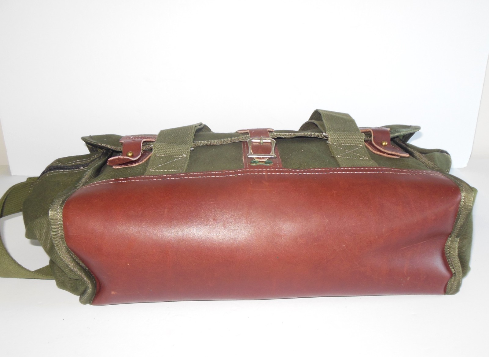 Orvis Battenkill Duffle Bag Canvas Leather Green Travel Kit Camera Bag Vintage