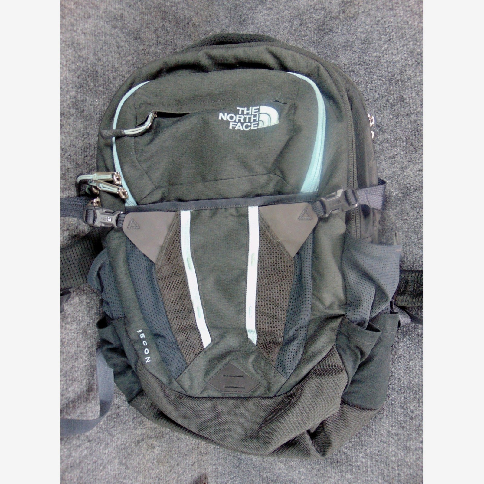 The North Face Recon Backpack Mens Black Teal FlexVent Daypack Hiking Bag Fray