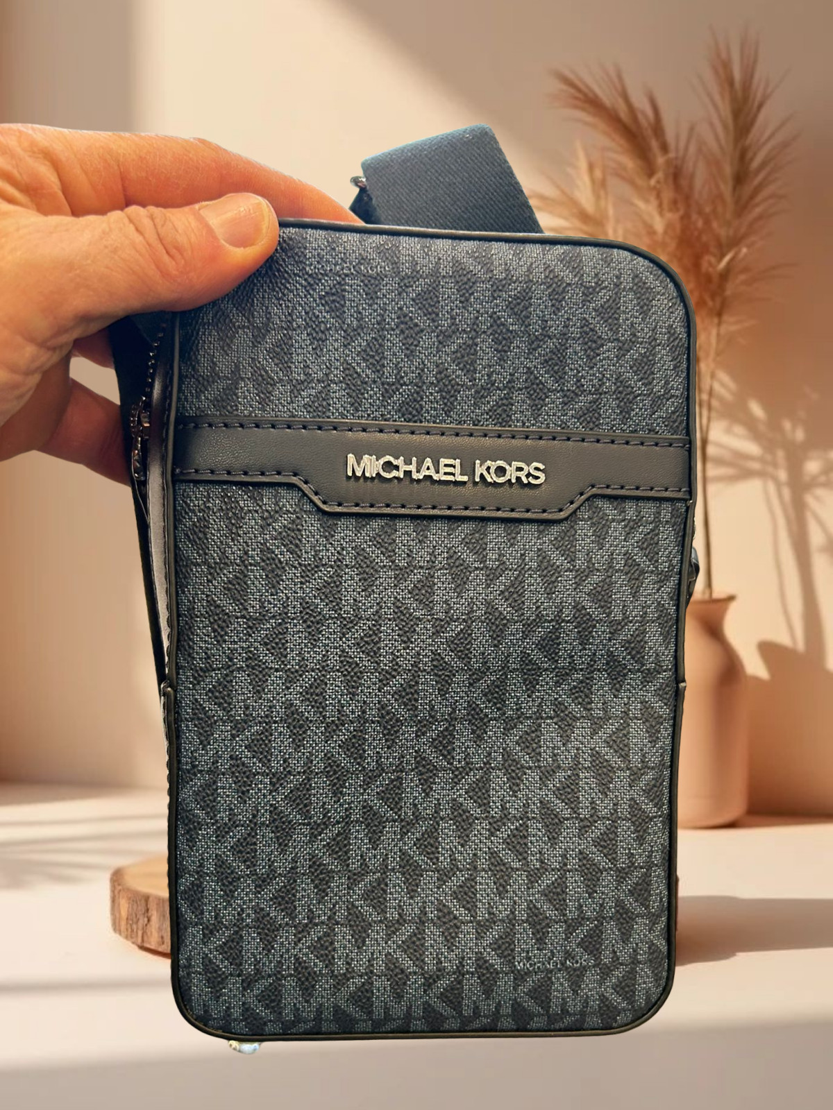 Michael Kors Cooper Men Medium Logo Crossbody Fanny Pack Waist Bag Variation