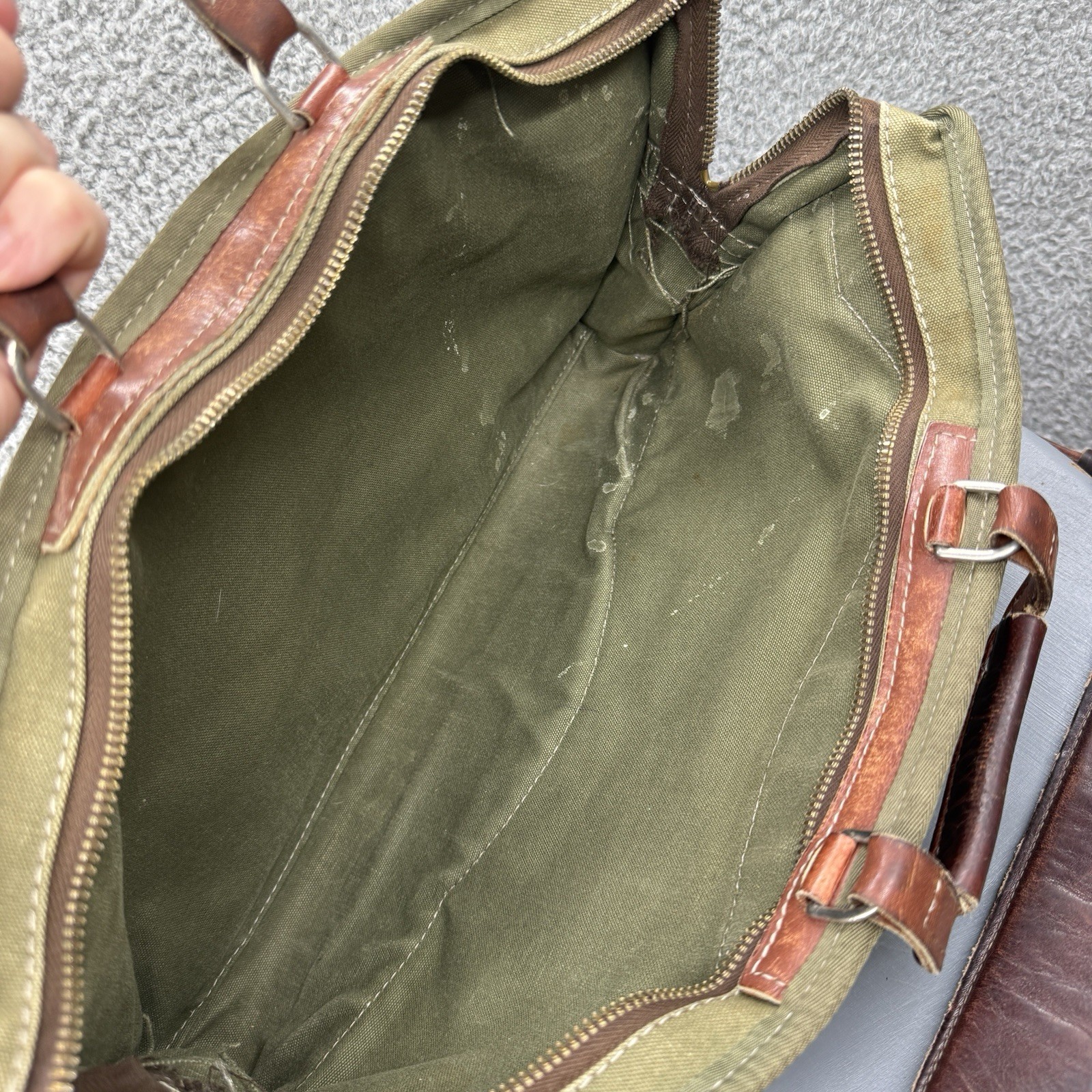 Vintage Orvis Canvas & Leather Briefcase Messenger Bag Shoulder Bag USA Green Ta
