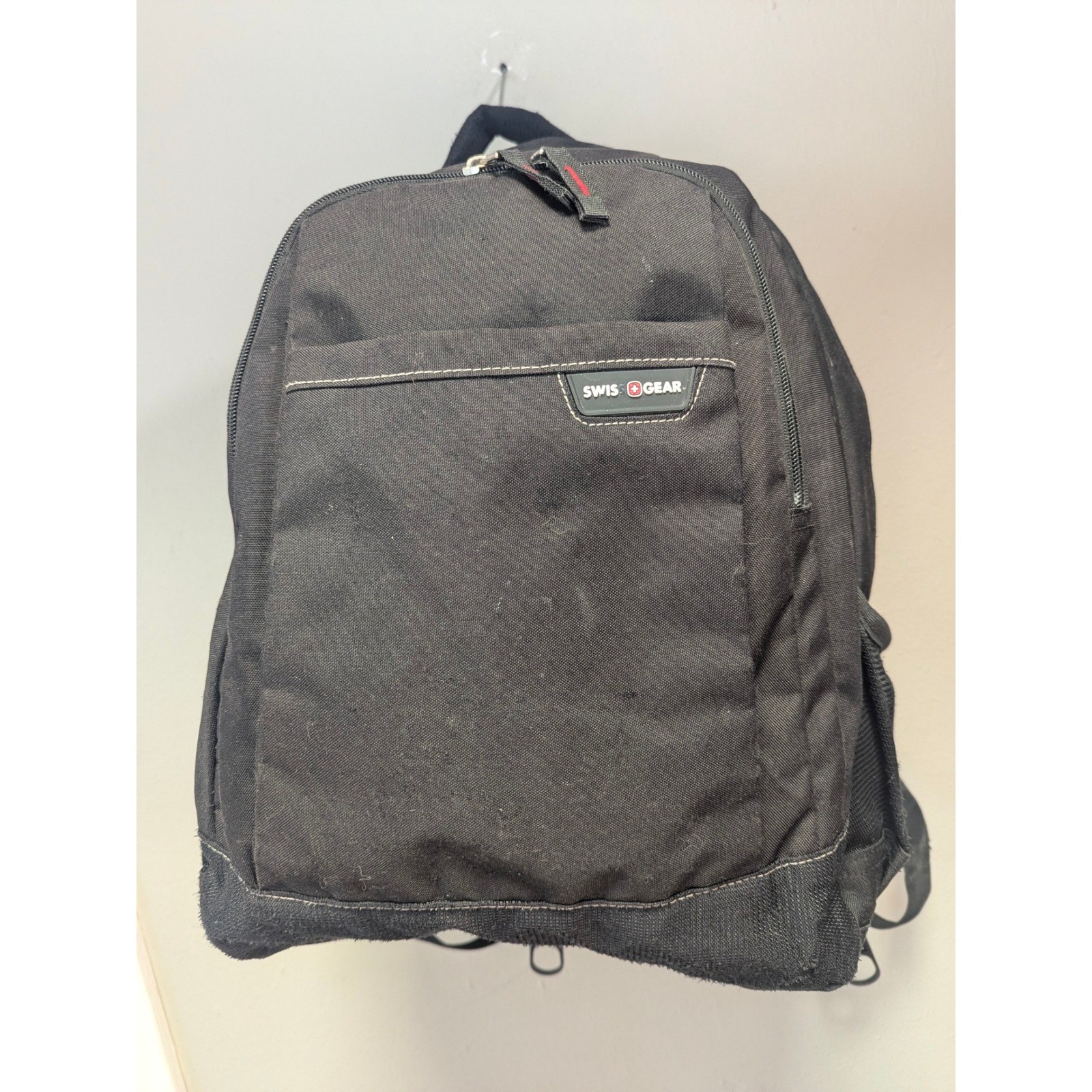 SwissGear Airflow Small Black Backpack Red Lined Laptop School Travel Bag