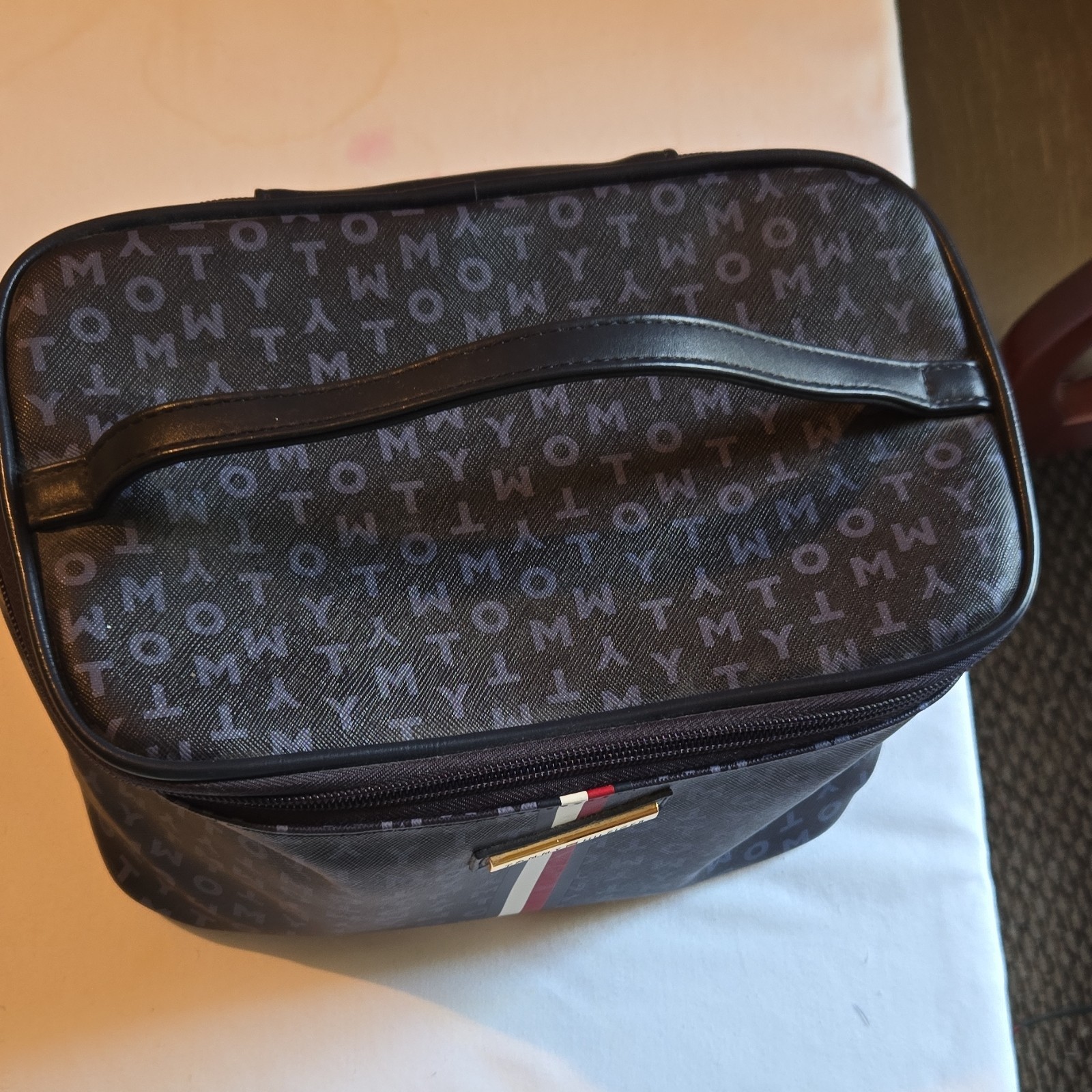 Tommy Hilfiger Monogram Makeup Bag Black Gray Red White Double Zipper 10×7″