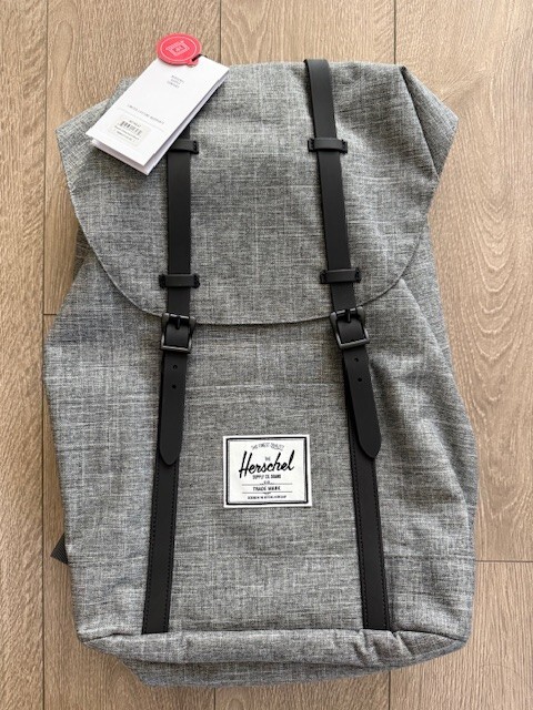 NWT HERSCHEL Supply Co Retreat Backpack Gray Black 19.5L School Work Laptop