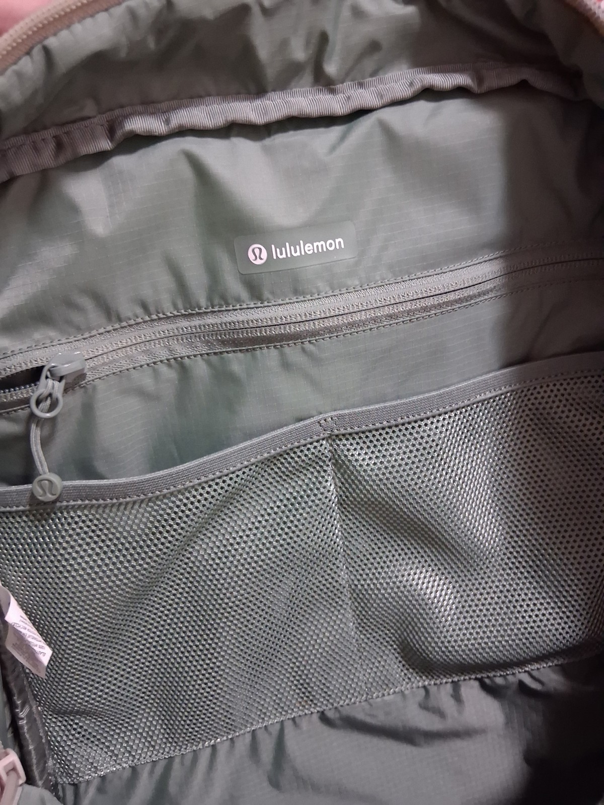 Lululemon Double Zip Backpack 22L Raw Linen/Grey Eucalyptus Back To School