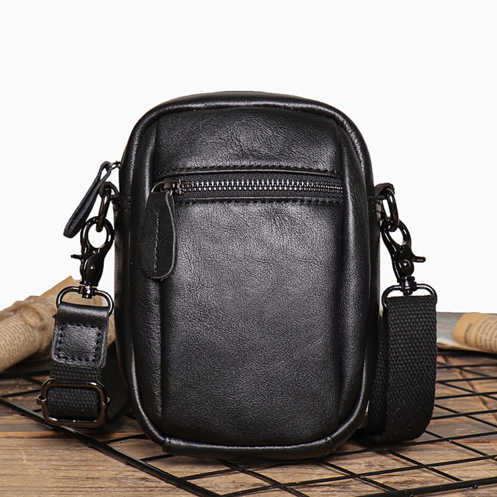 Mens Small Leather Crossbody Phone Bag Travel Shoulder Pouch Messenger Bag
