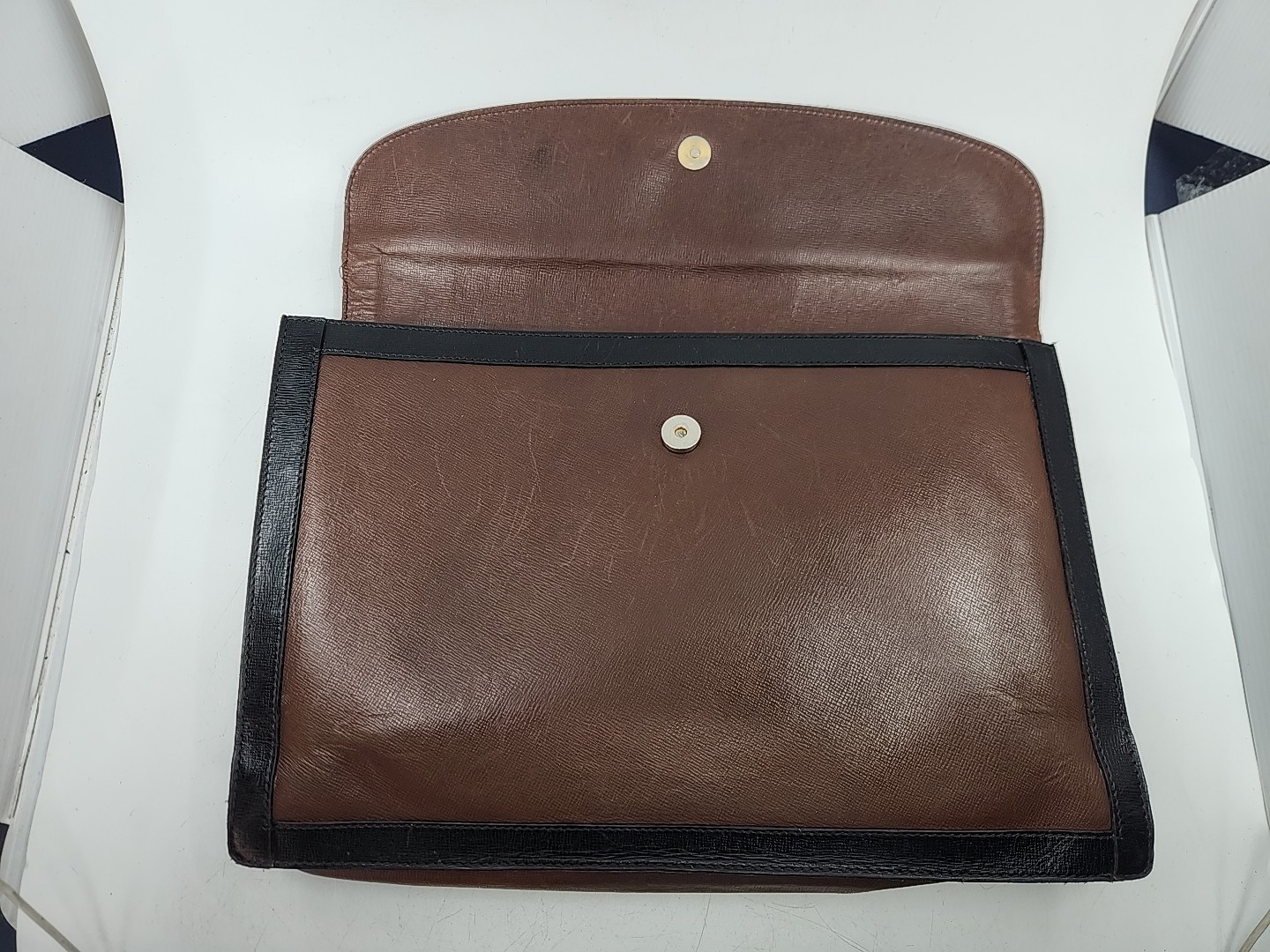 Vintage Mark Cross Leather Lockable Folder Portfolio Document Holder