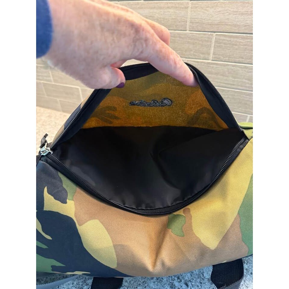 Green/Yellow//Brown Cabela’s Medium Camo Messenger Bag-Great Condition!