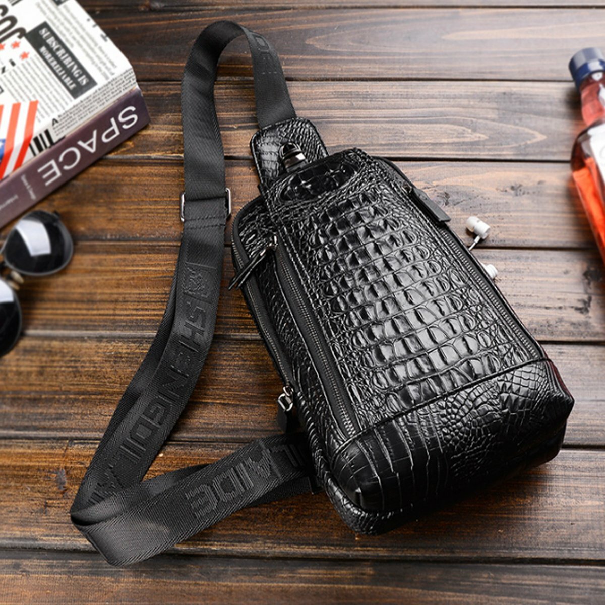 Men’s Crocodile Pattern Sling Bag Shoulder Crossbody Satchels Chest Bag Daypack