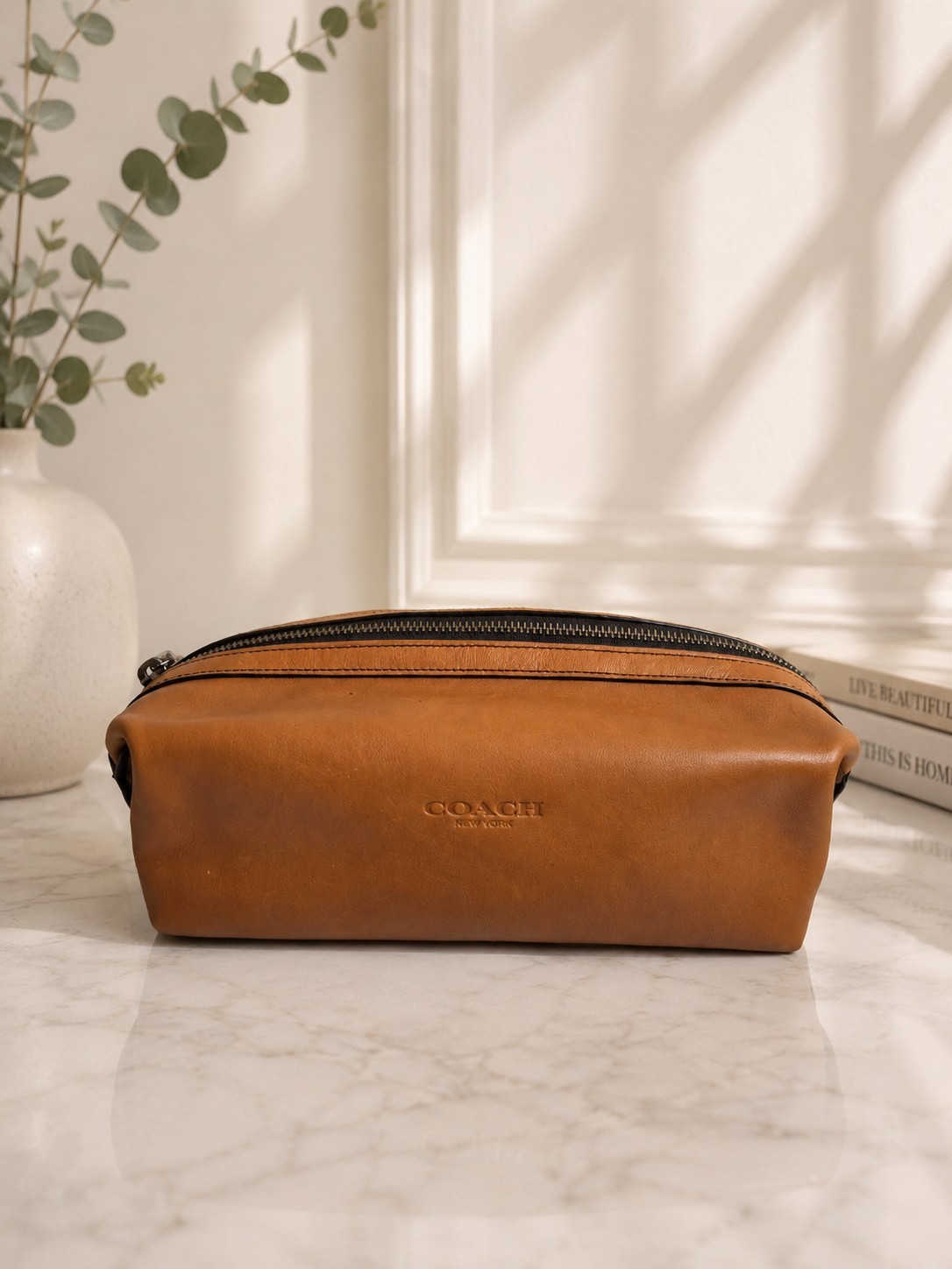Authentic Coach Leather Dopp Kit / Travel Toiletry Bag