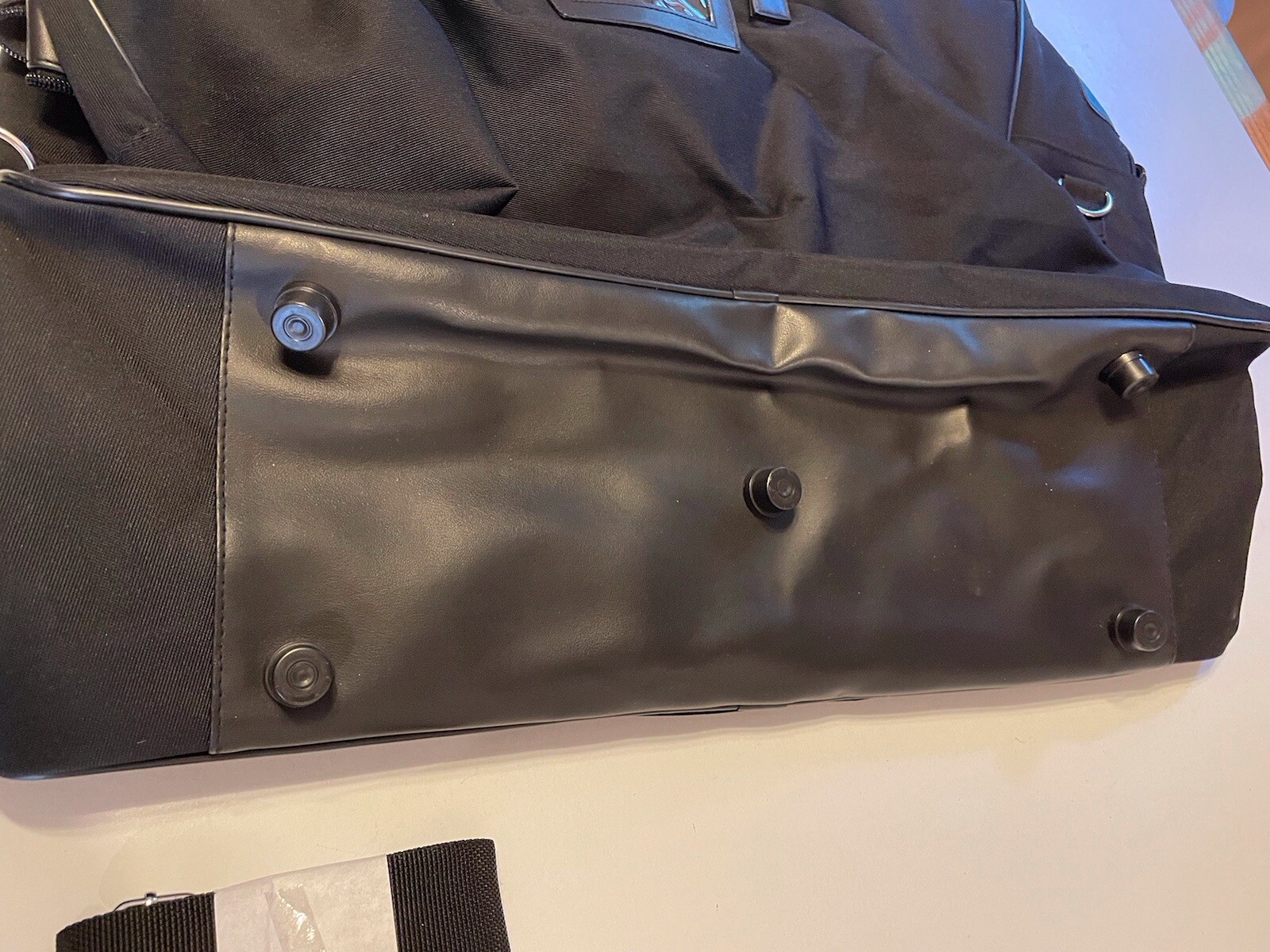 Calvin Klein 100% Polyester travel duffle bag black, shoulder strap, And Handles