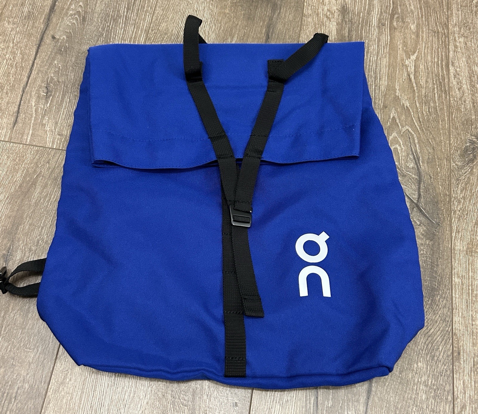 On Cloud Ambassador Backpack Tote Running Bag Unisex Blue Pack Bag Reflective