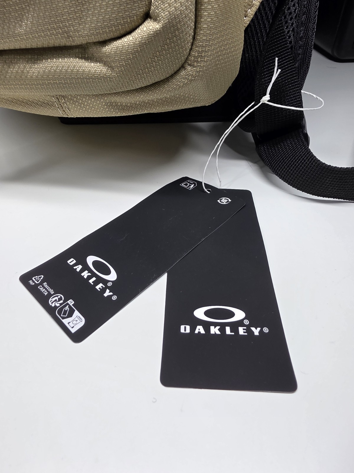 Oakley Bathroom Sink RC Backpack Coyote Heavy Duty Tactical Laptop Sleeve NWT