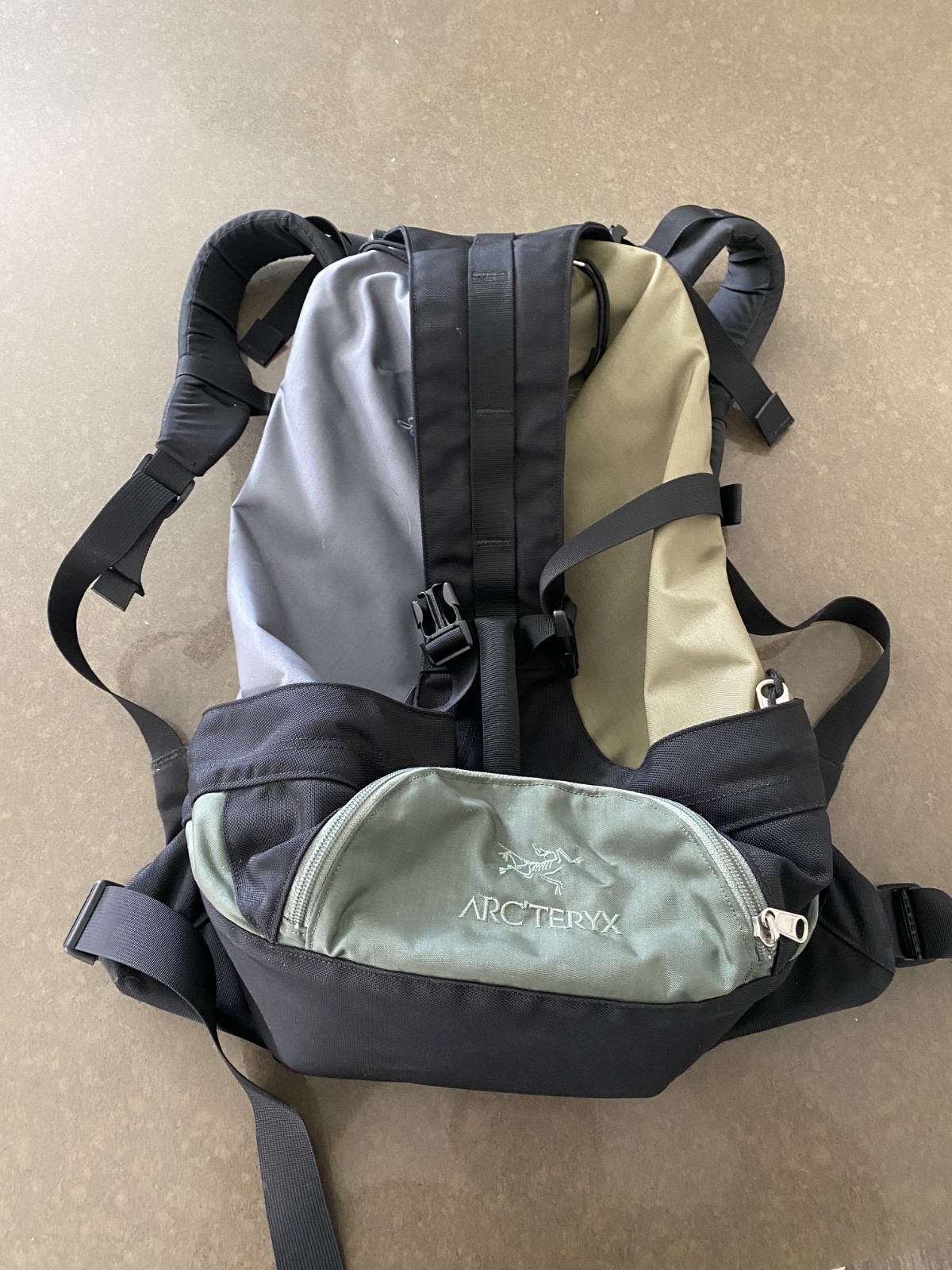 Arc’teryx x Beams Sebring 25L Backpack (Japan Exclusive)
