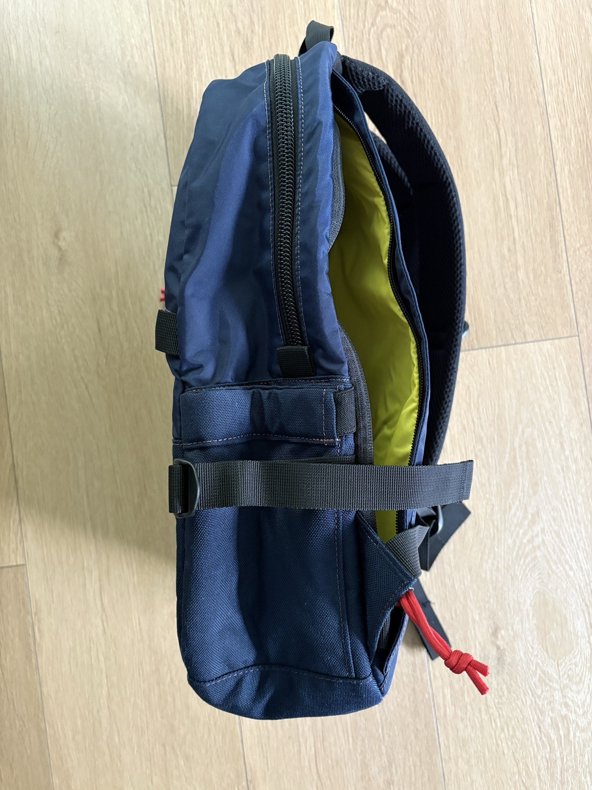 Topo Designs Standard Pack Backpack Navy Blue Laptop 22L EUC Discontinued