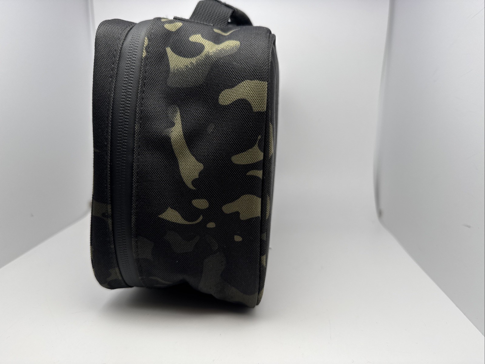 GLOSOM Pro Smell Proof Bag Large Size with Carbon Fiber, Combination Lock, CAMO