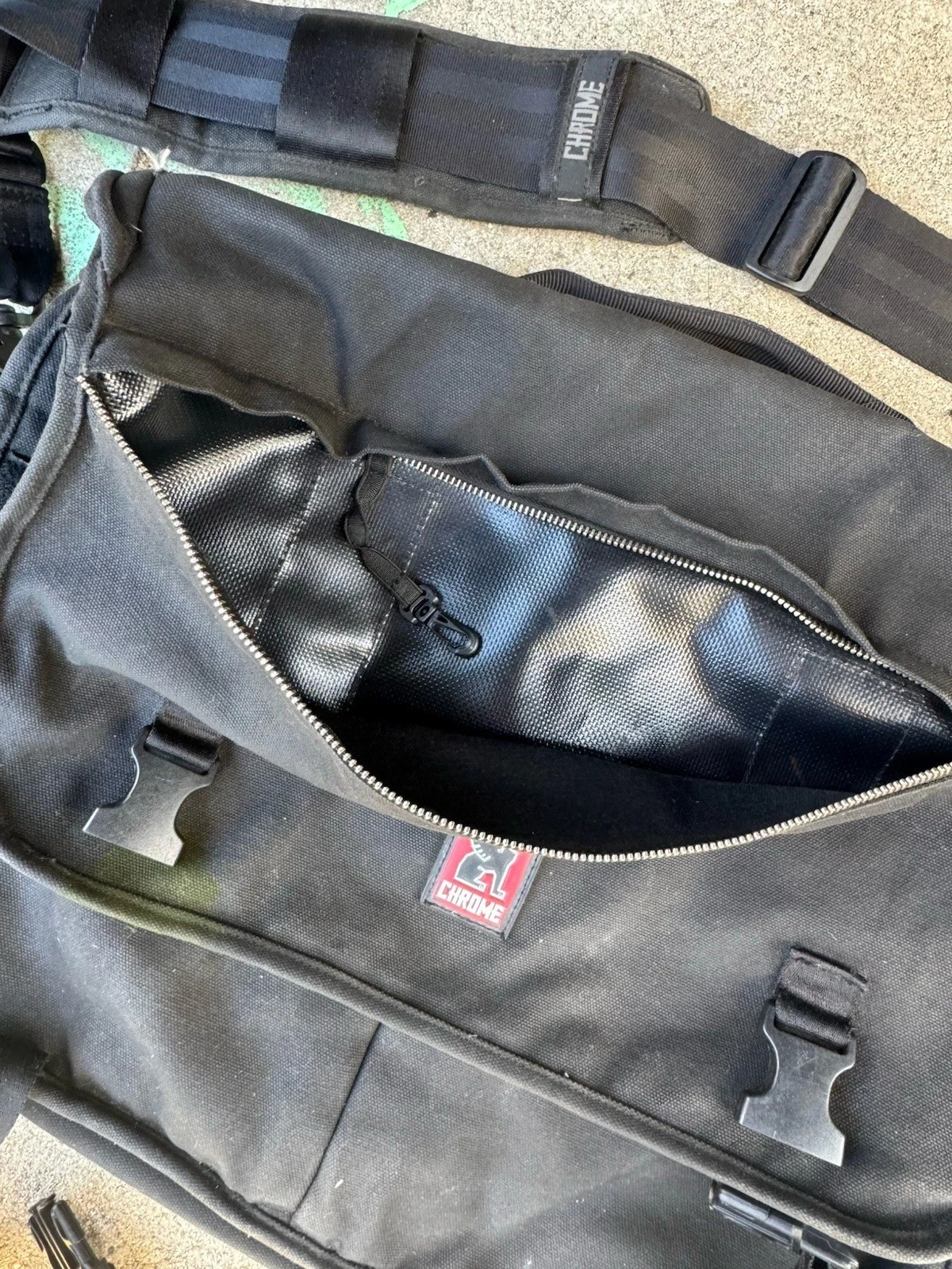 Chrome Messenger Bag Original Made in USA Vintage 2000s Black