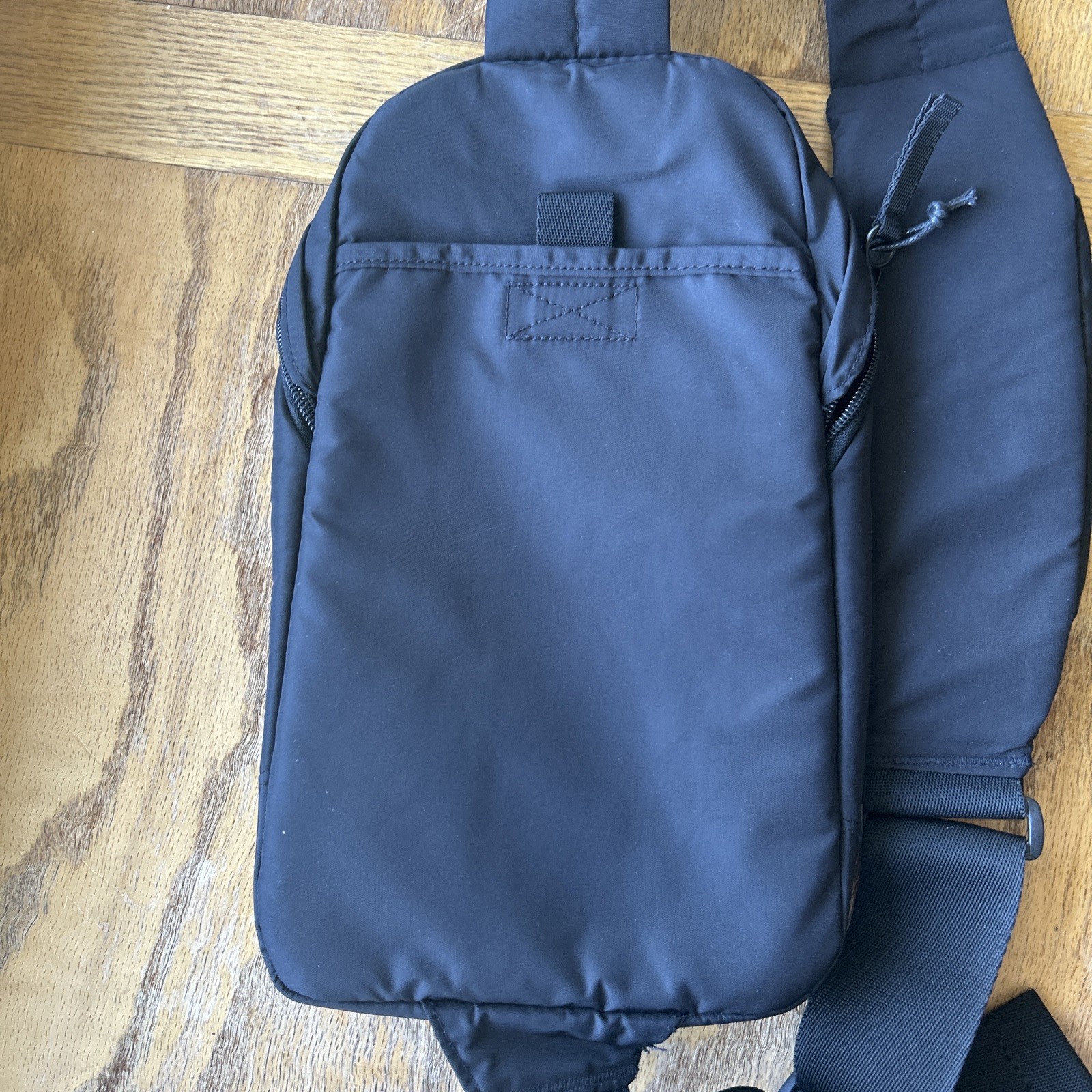 Adidas Unisex Essentials 2 Sling Adjustable Strap Crossbody Bag Black 12 x7.5×4”