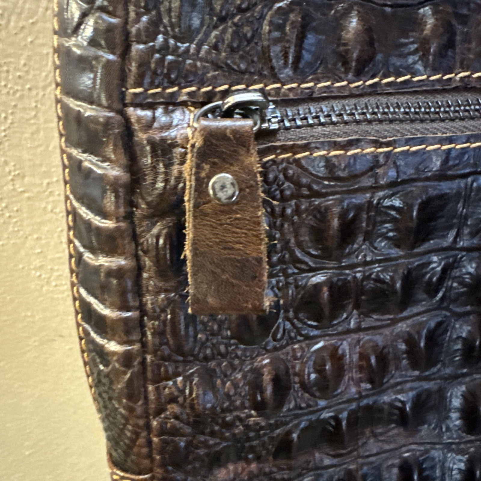 Sling Backpack Luxury Leather Crocodile Crossbody Chest Bag Sport Daypack