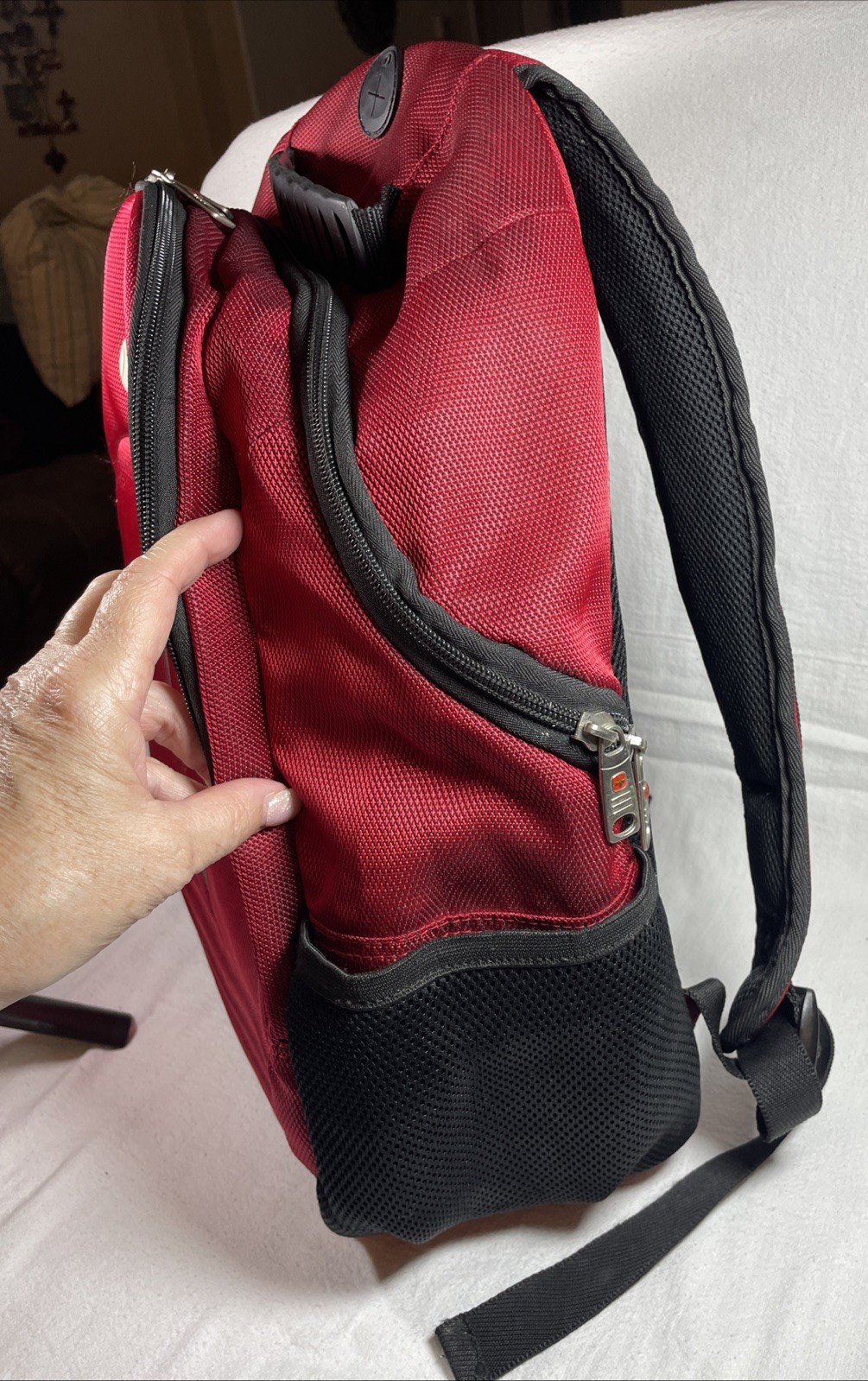 SwissGear Airflow Backpack Red Black Multi Pocket Laptop Travel School Bag