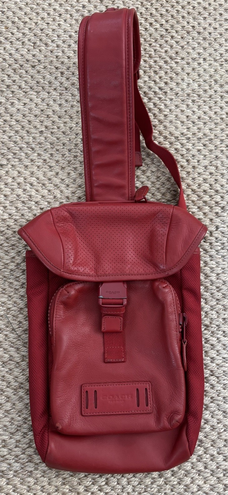 COACH Red Calf Leather RANGER Sling Pack B2022 -1946 Crossbody Mens Unisex