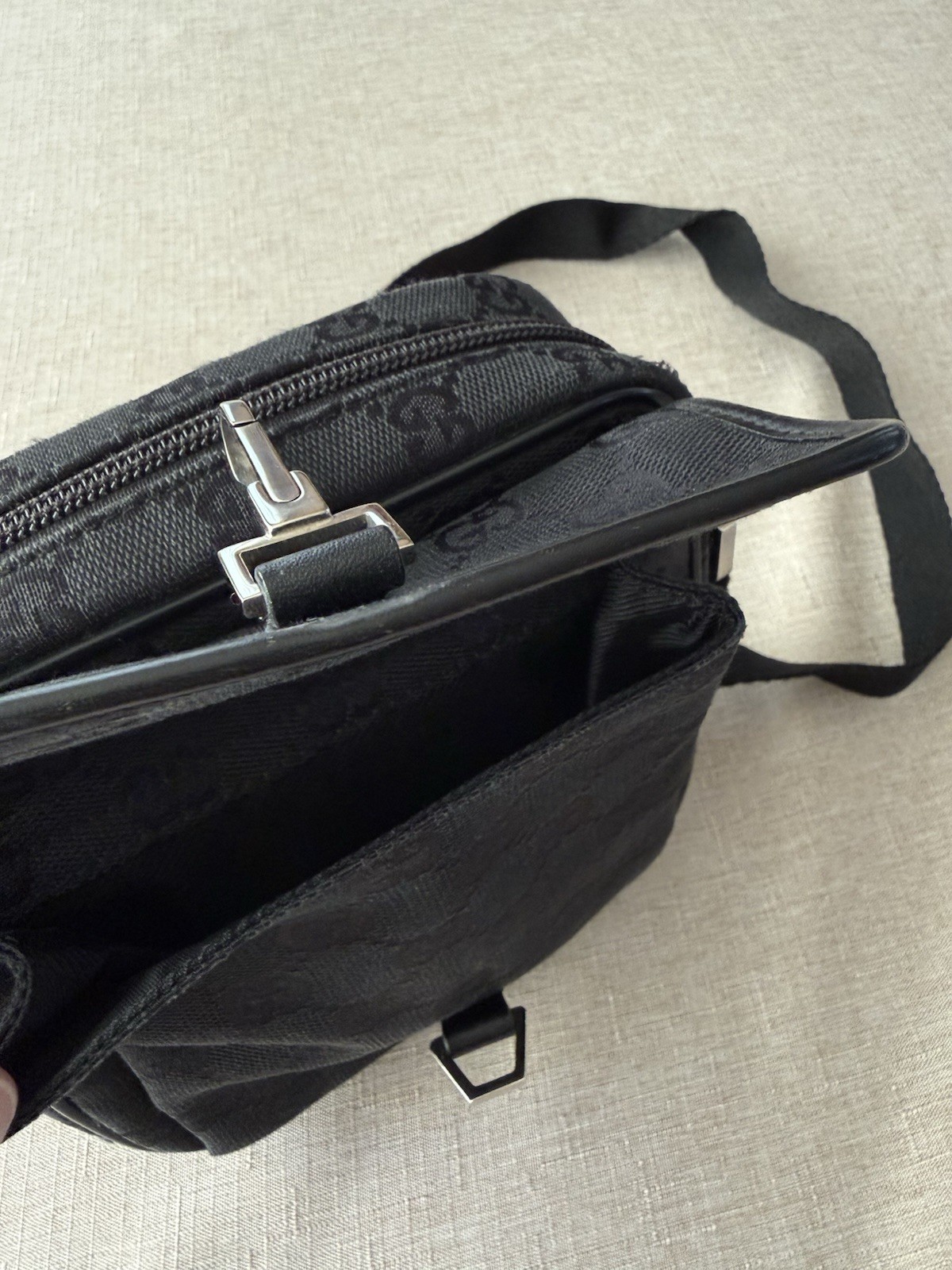 Gucci Black GG Pattern mini Crossbody Bag Zip Top Adjustable Strap