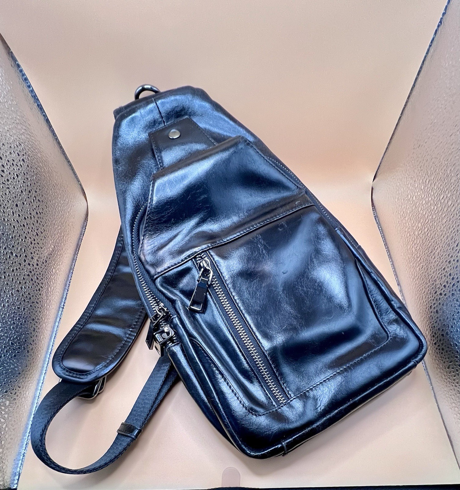 Black Men’s Crossbody Shoulder Bag Zip Button Adjustable Strap Pockets Casual