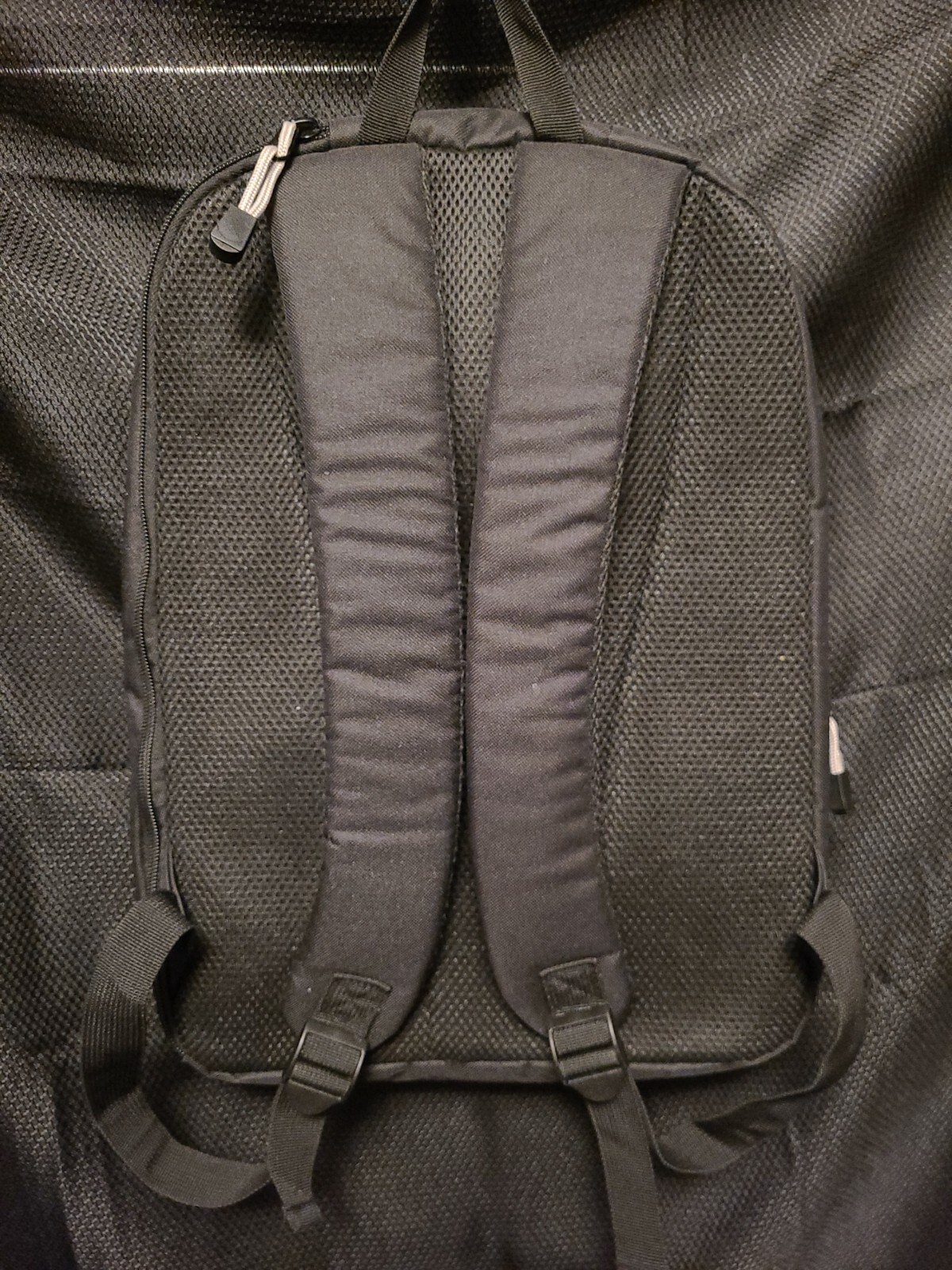 Targus 16L Intellect Essential Black Back Pack