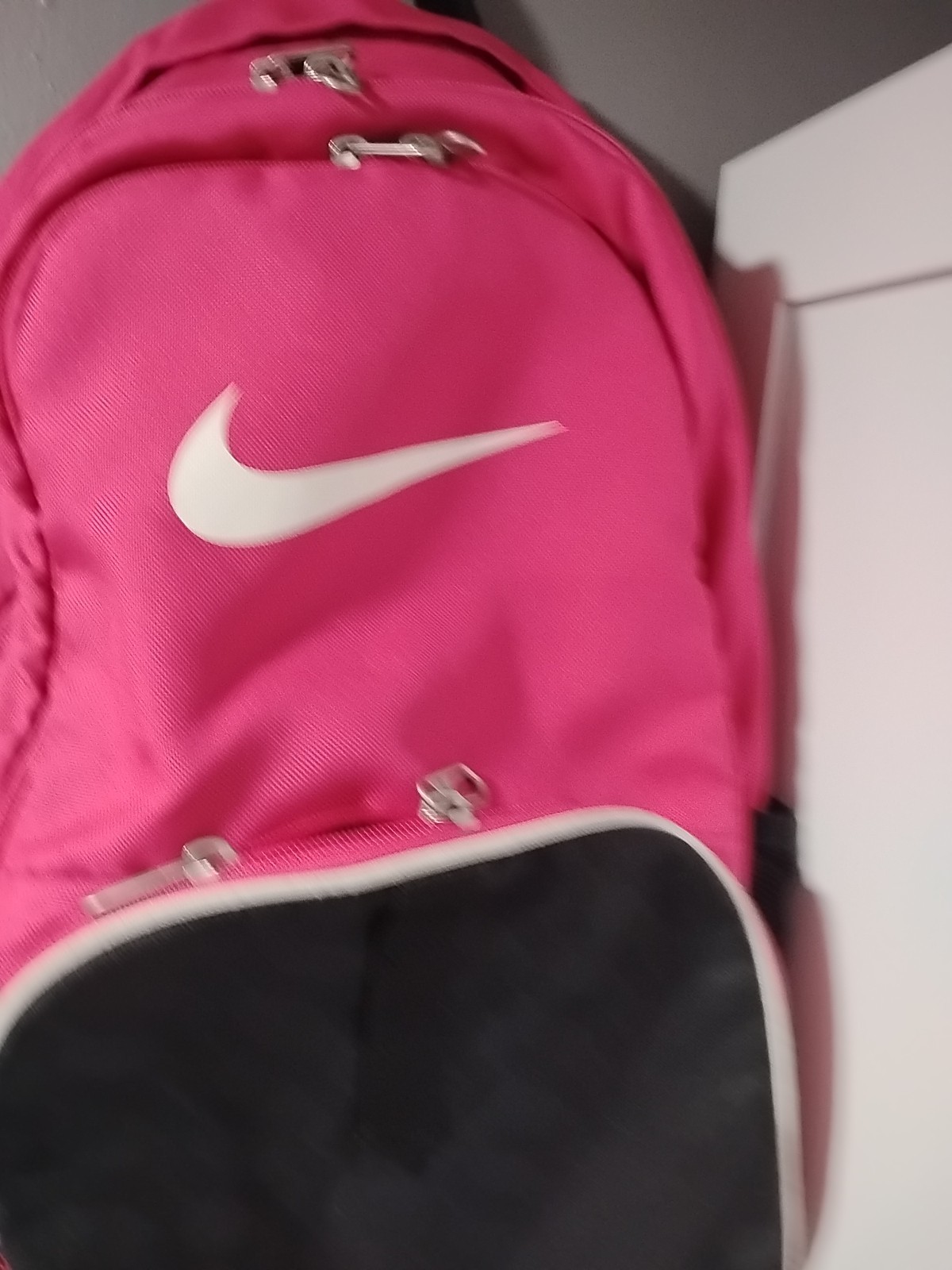 Nike Brasilia 6 XL Backpack Gym Bag Pink Black White 4 Sets Zippers