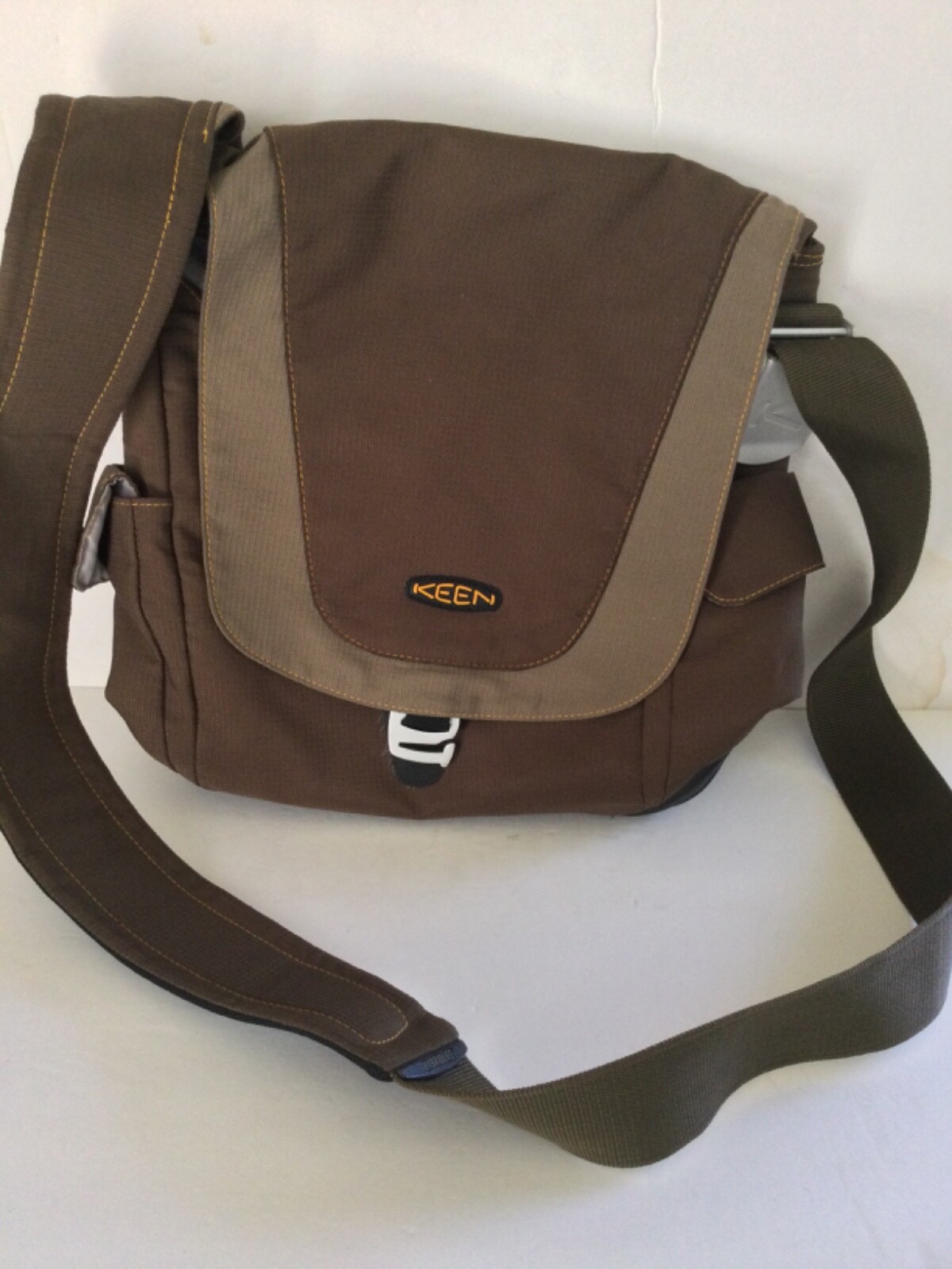 Keen Hybrid Transport Unisex Computer Bag Backpack Color Brown