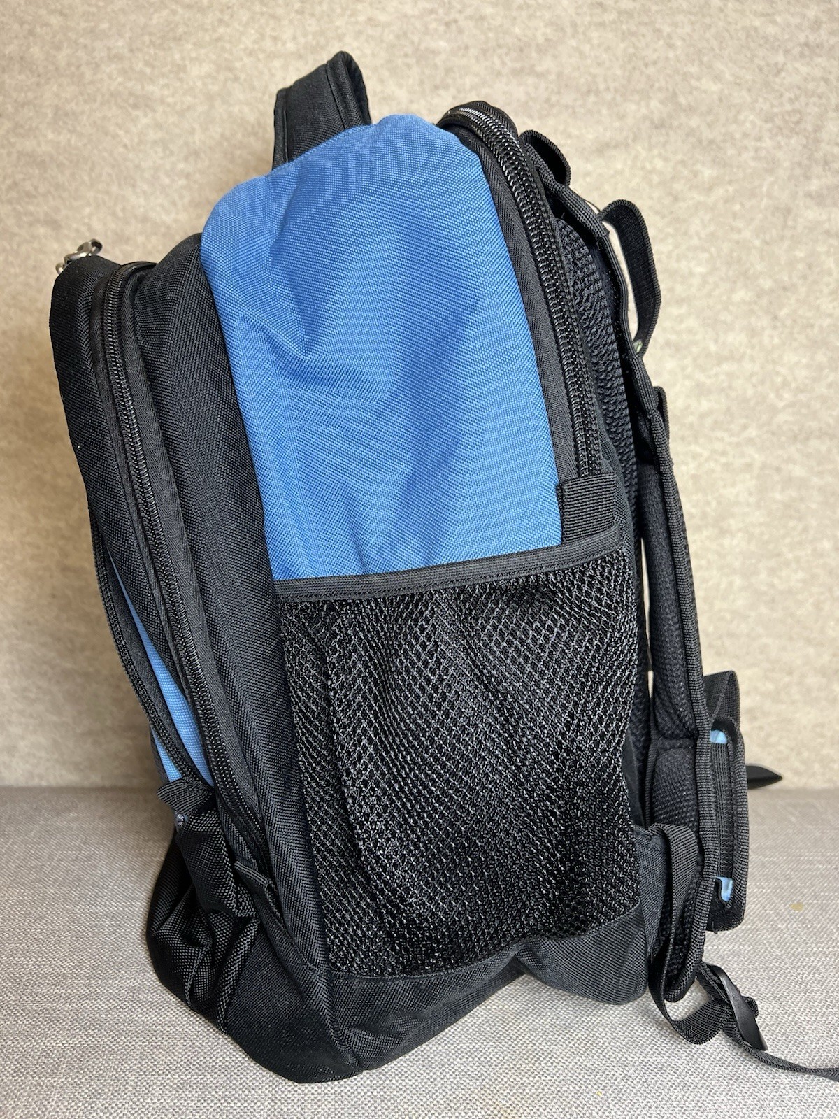 Adidas Ridgemont LoadSpring Backpack Black Blue & White 4 Zipper Compartments