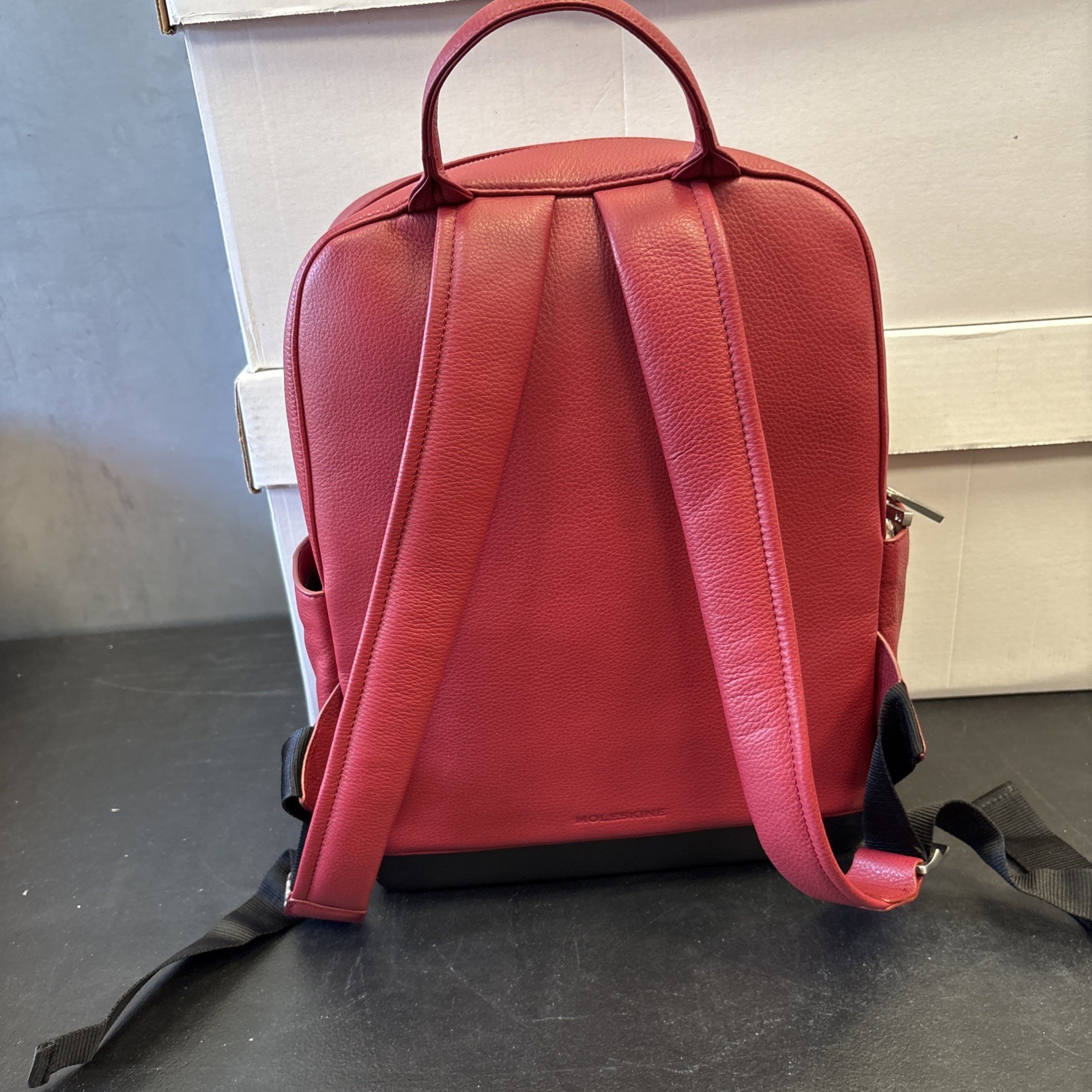 Moleskine Classic Leather Backpack Red 2024 Model Hard Shell Base Laptop Bag